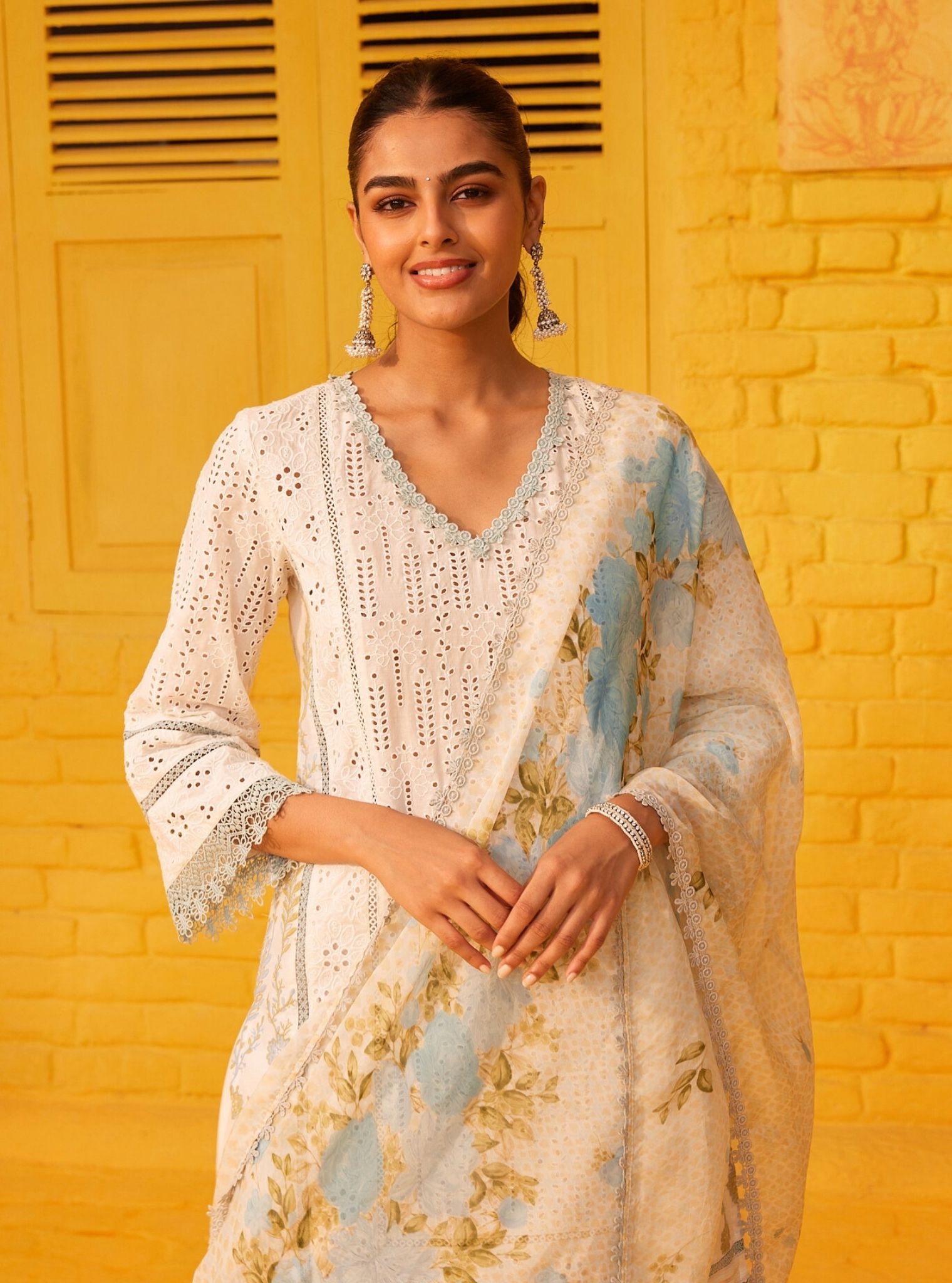 Maithali Cotton Off White Kurta Set