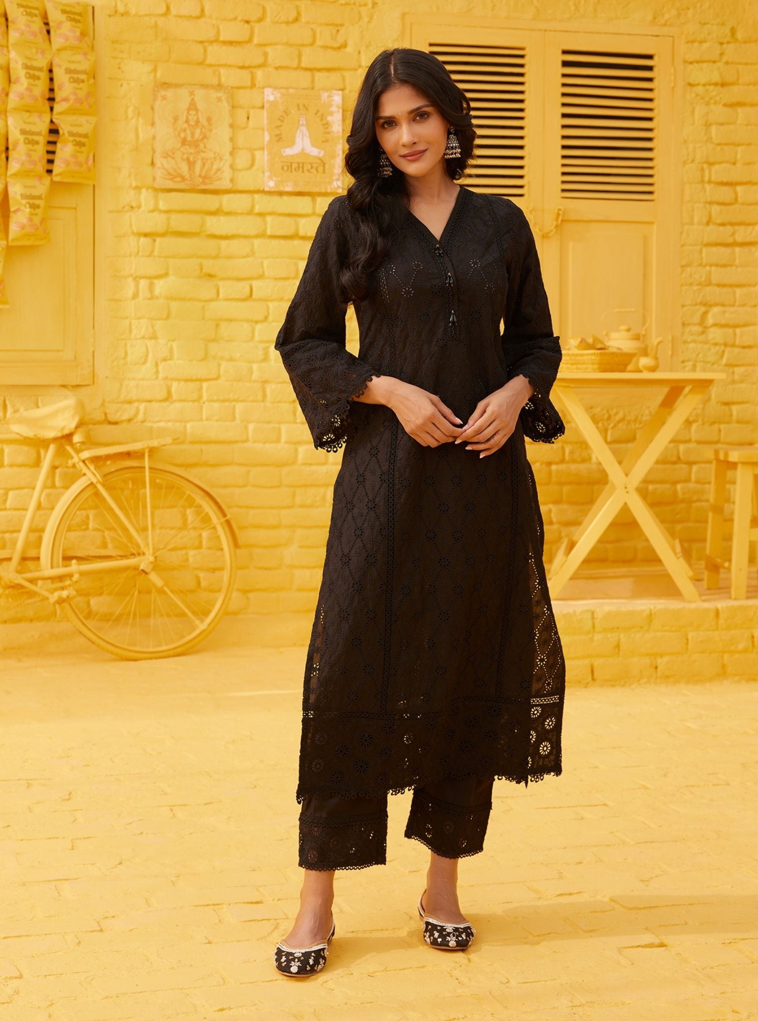 Asti Cotton Black Kurta Set