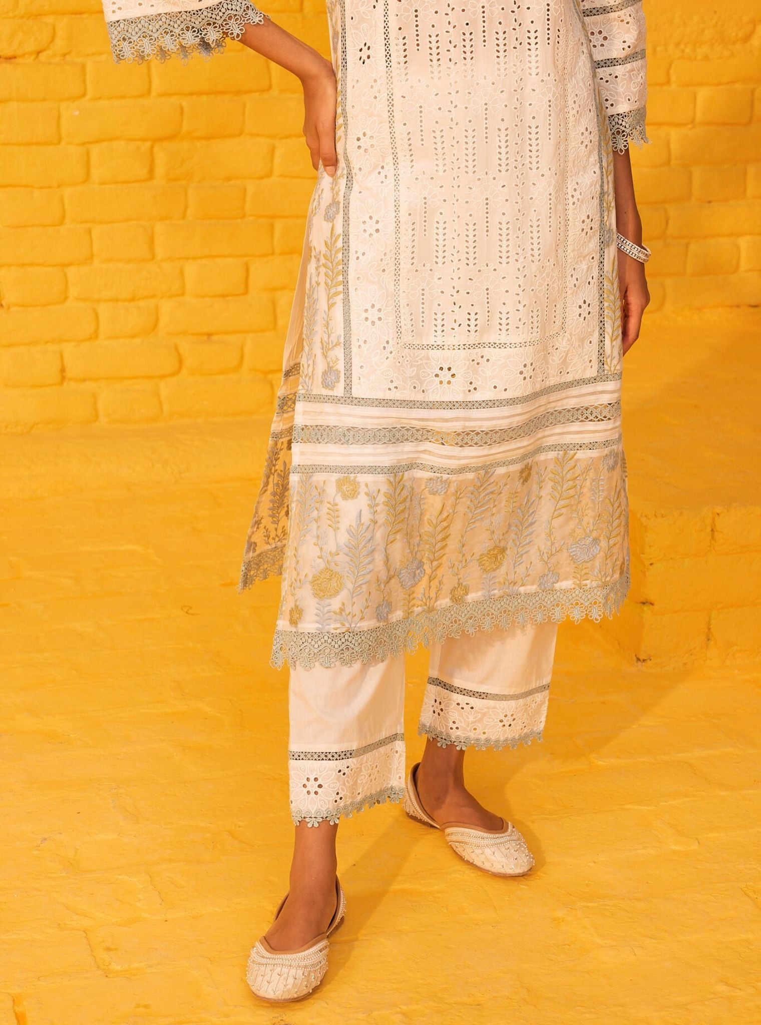 Maithali Cotton Off White Kurta Set