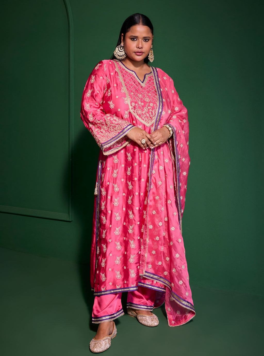 Mulmul Organza Nikhat Fuschia Dupatta main image 1
