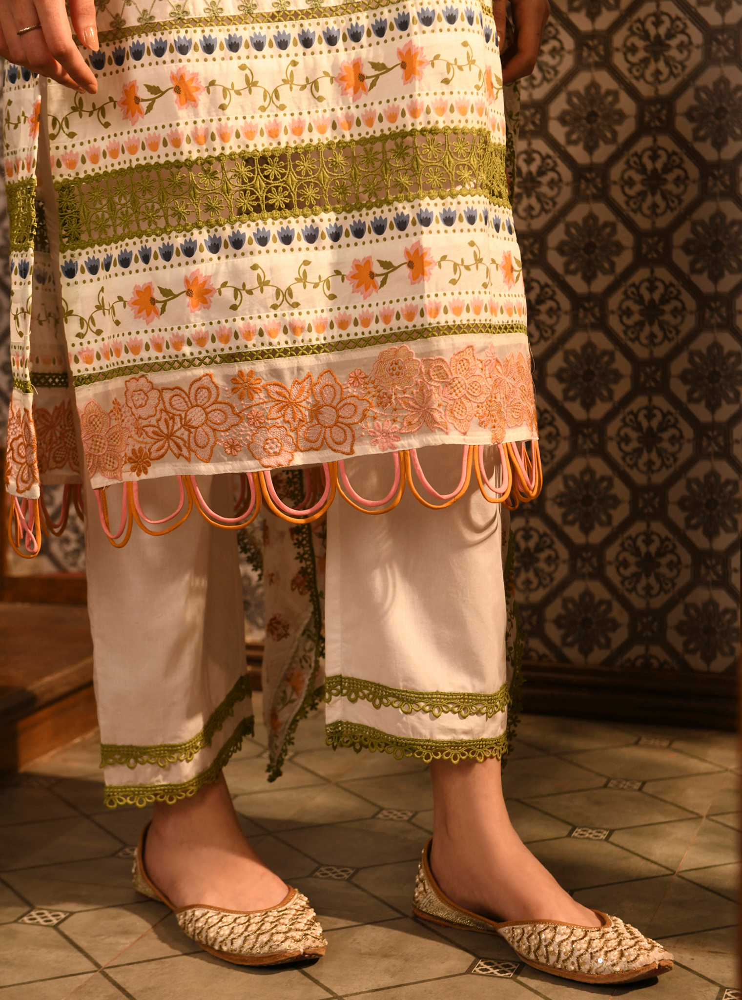 Sanny Cotton Printed White Kurta Set