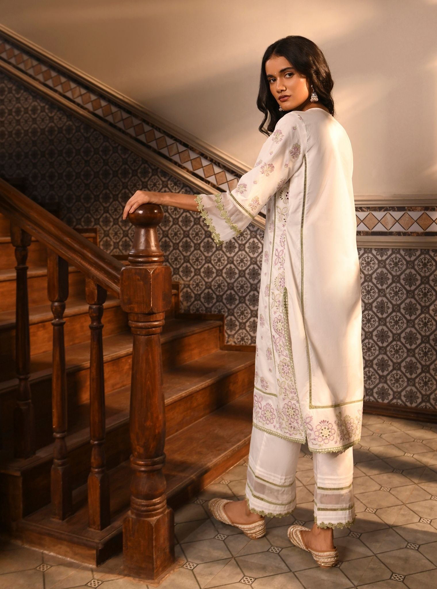 Banu Cotton White Kurta Set