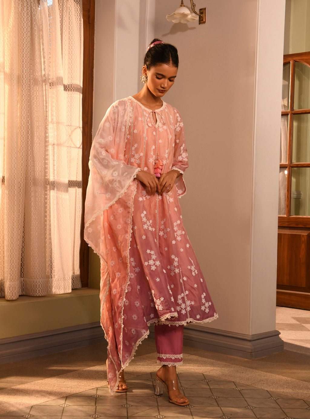 Mulmul Aria Pink Dupatta