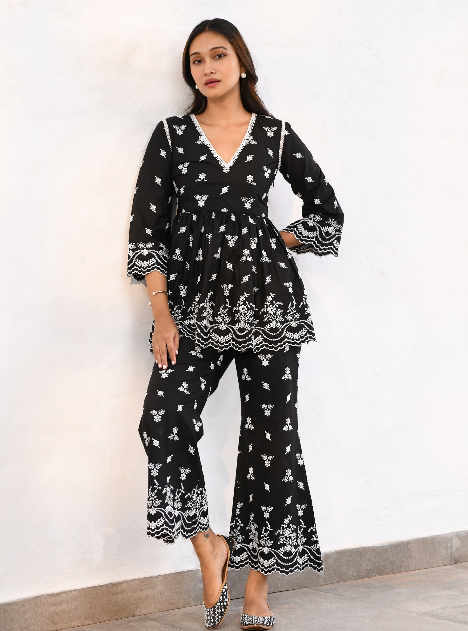 Coventry Cotton Black Top