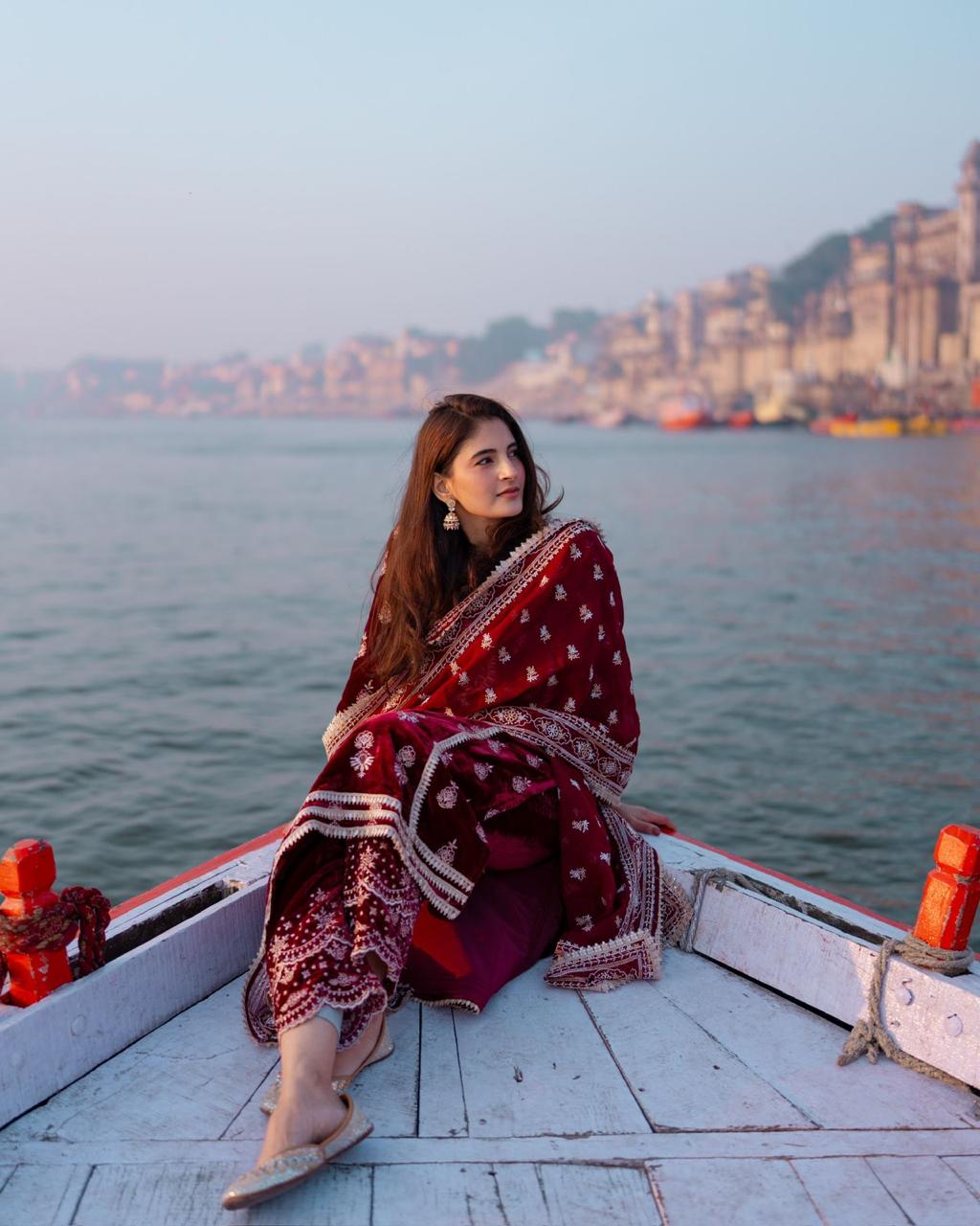 Kumani Velvet Wine Kurta Set