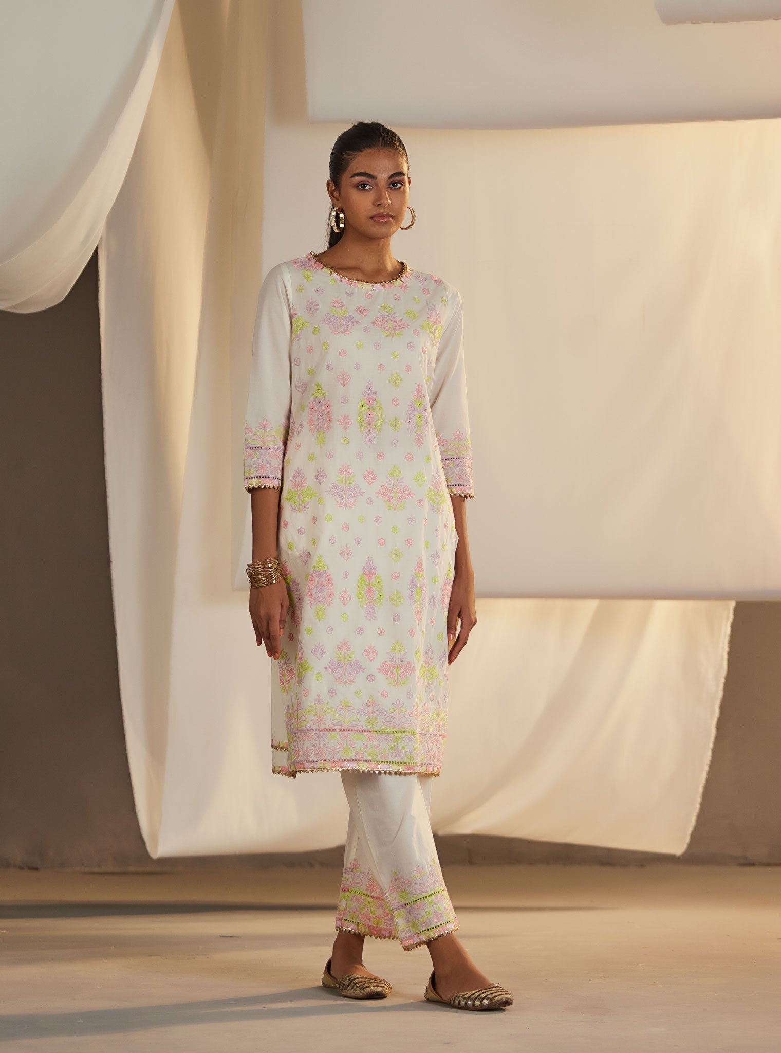 Zahava Cotton Off White/Lilac Kurta Set
