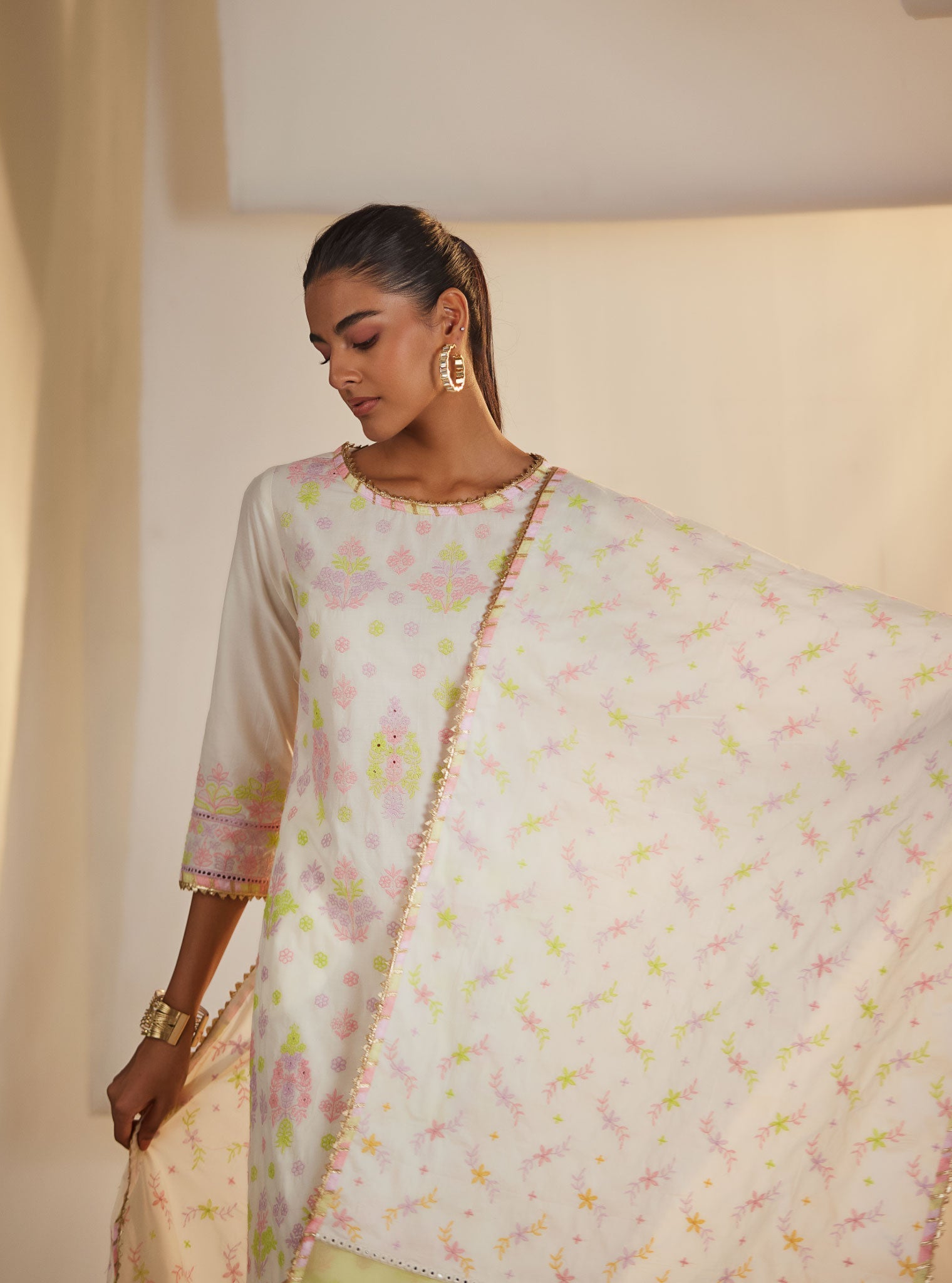 Zahava Cotton Off White/Lilac Kurta Set