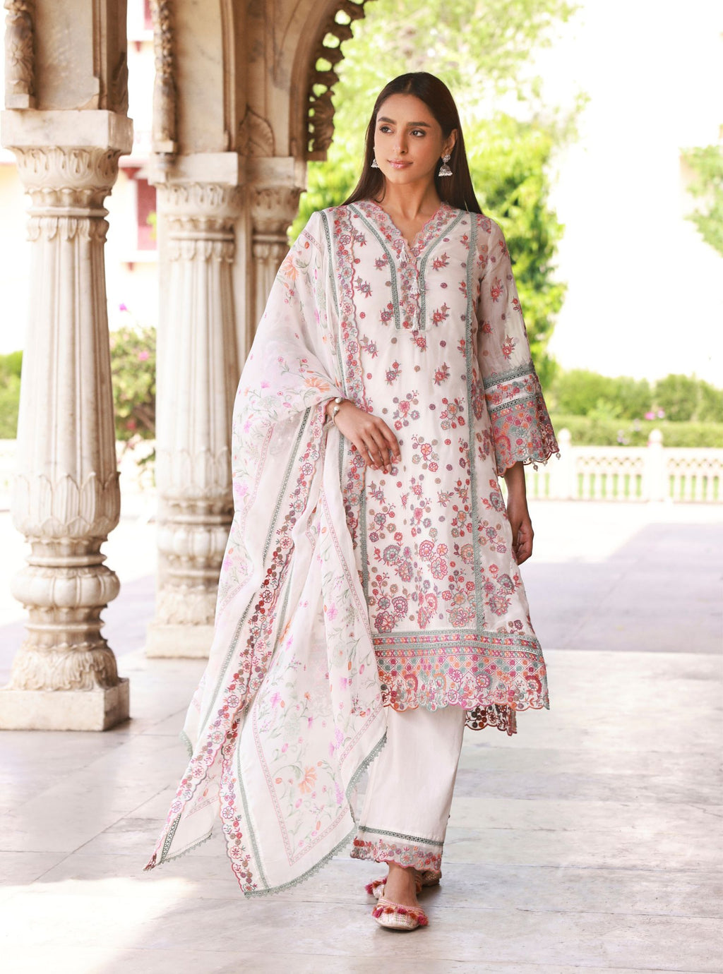 Nessa Organza Off White Kurta Set