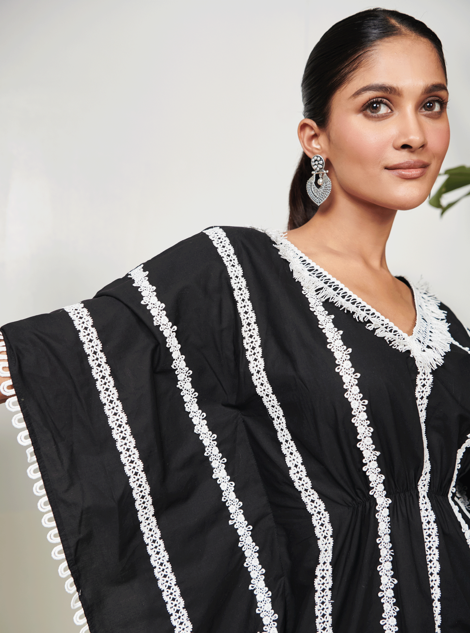 Vivian Cotton Black Kaftan With Irena White Pant