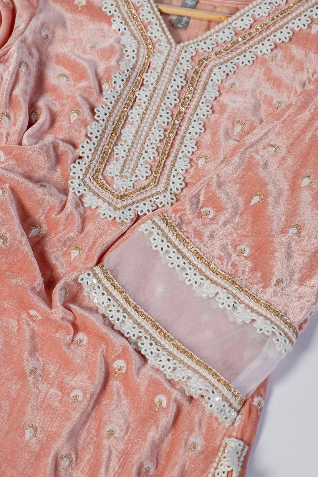 Eliza Velvet Pink Kurta Set