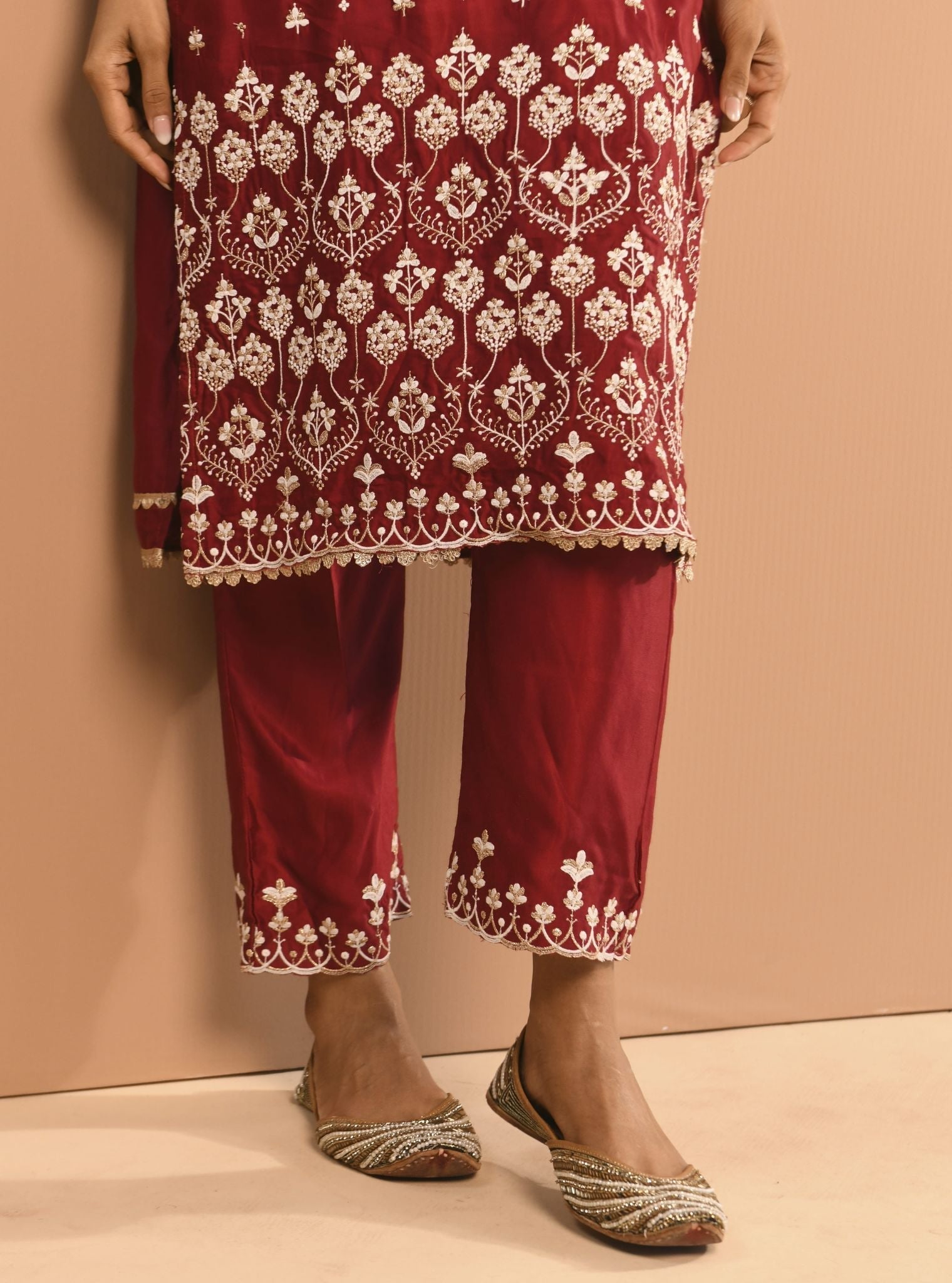 Mulmul Cupro Aarya Wine Kurta With Mulmul Cupro Aarya Wine Pant