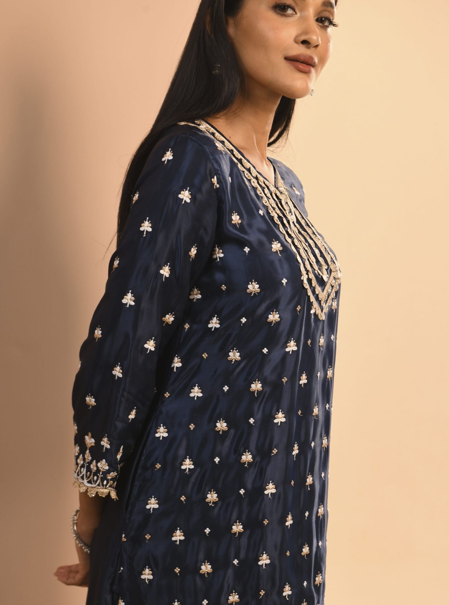 Mulmul Cupro Aarya Navy Kurta With Mulmul Cupro Aarya Navy Pant