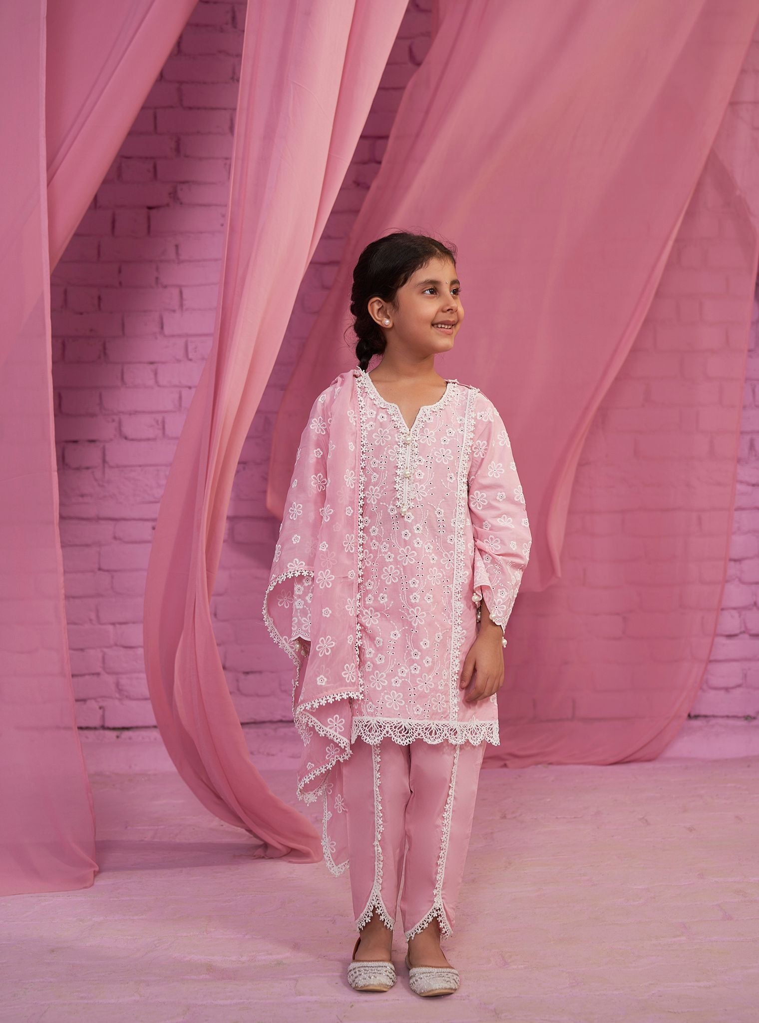 Mulmul Cotton Elin Pink Kurta With Mulmul Cotton Elin Pink Pant