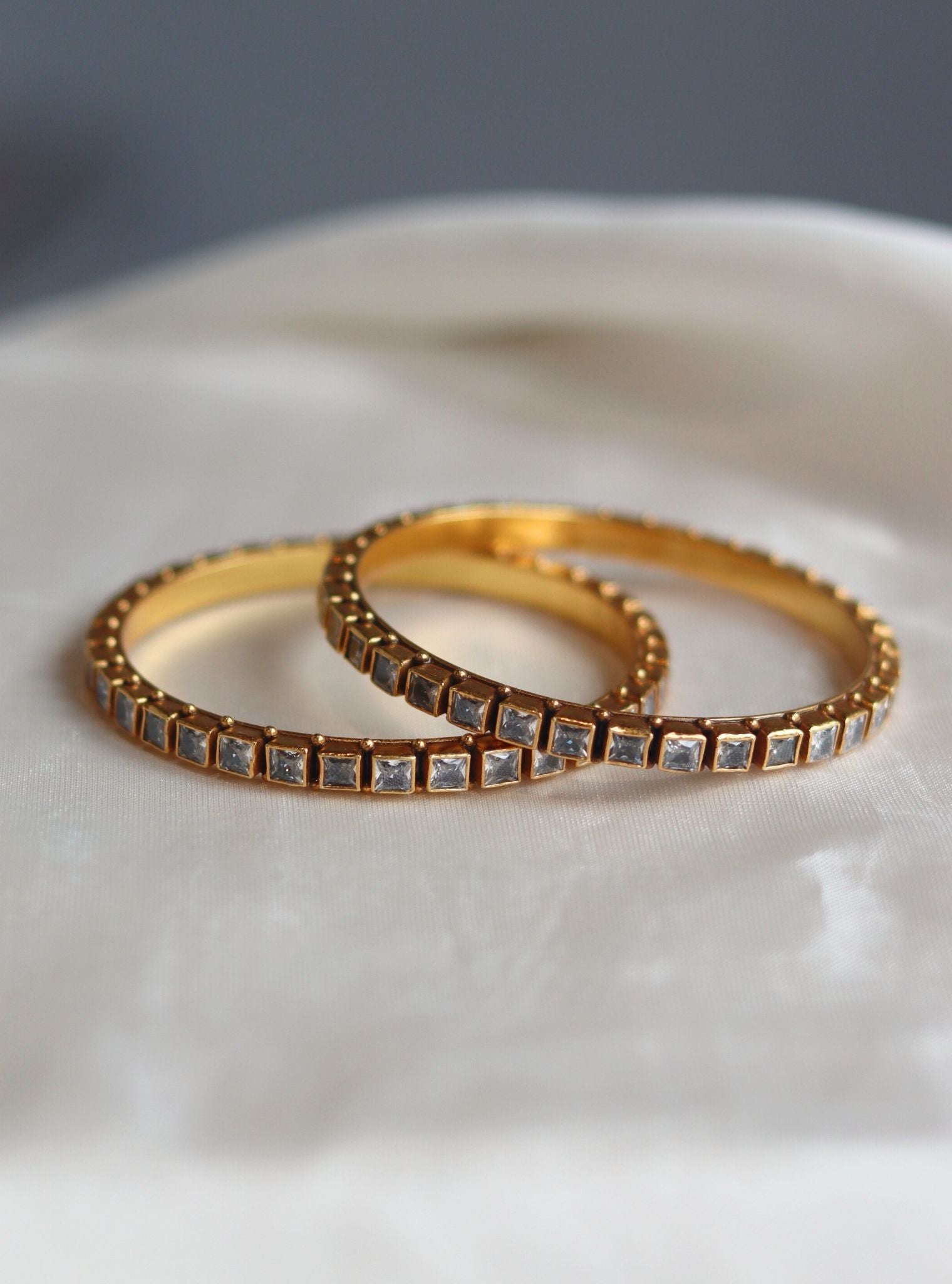 Pure Silver Aruna Bangle