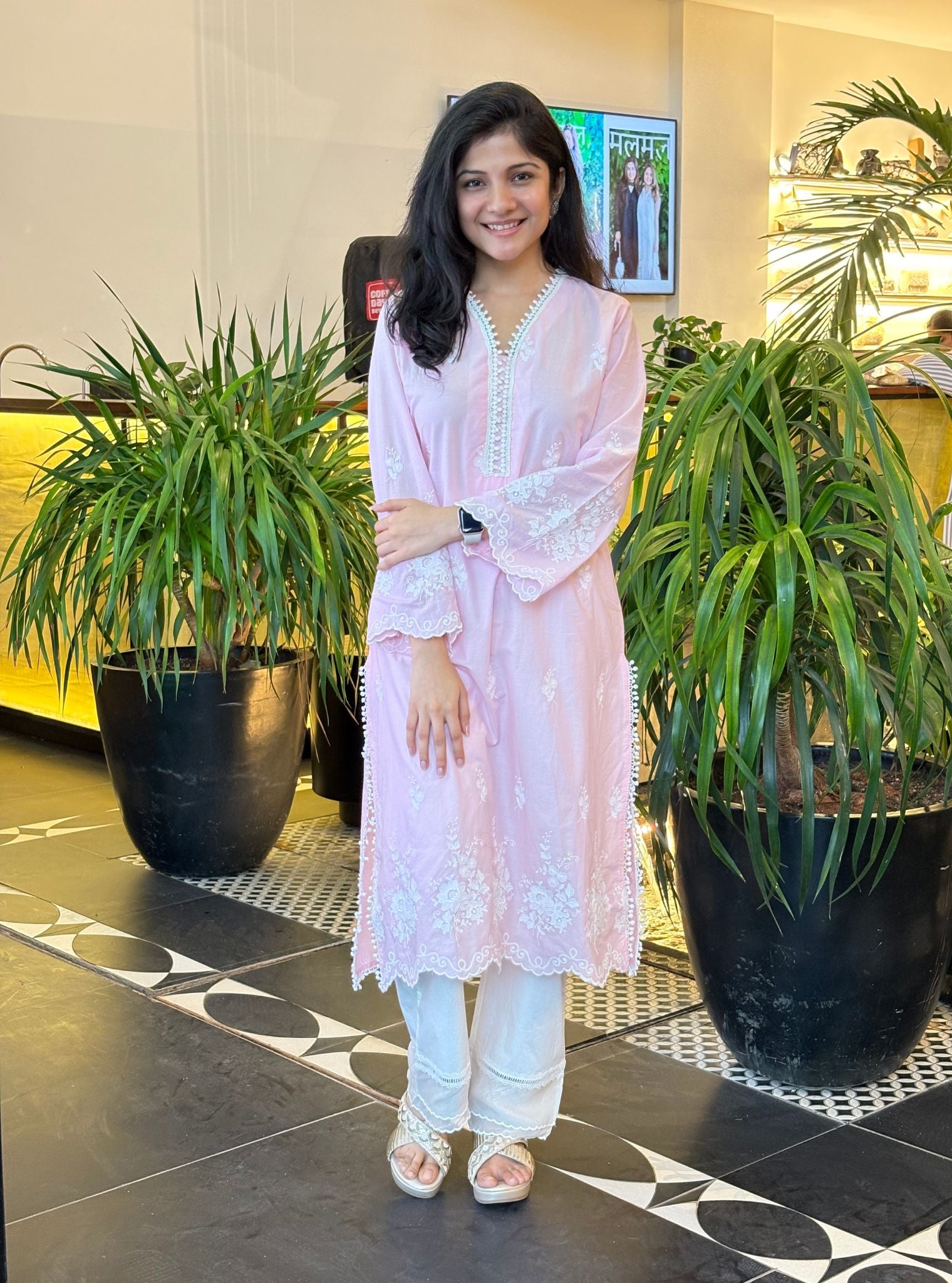Mulmul Cotton Love Song Pink Kurta With With Saanjh White Pant