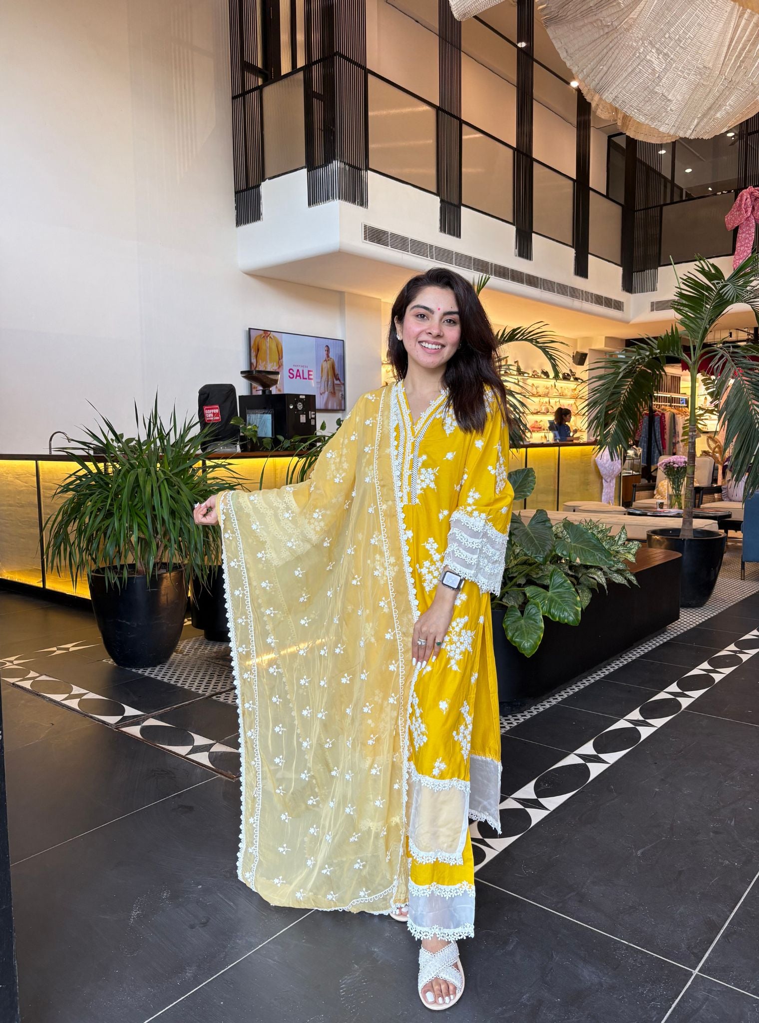 Mulmul Cotton Lola Yellow Kurta With Lola Yellow Palazzo