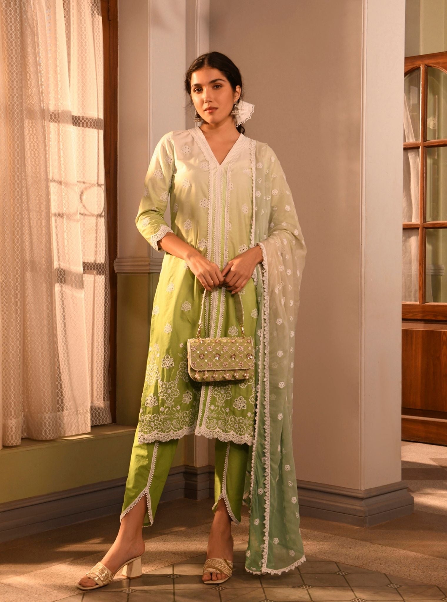 Mulmul Cotton Brie Green Kurta With Mulmul Cotton Brie Green Pant