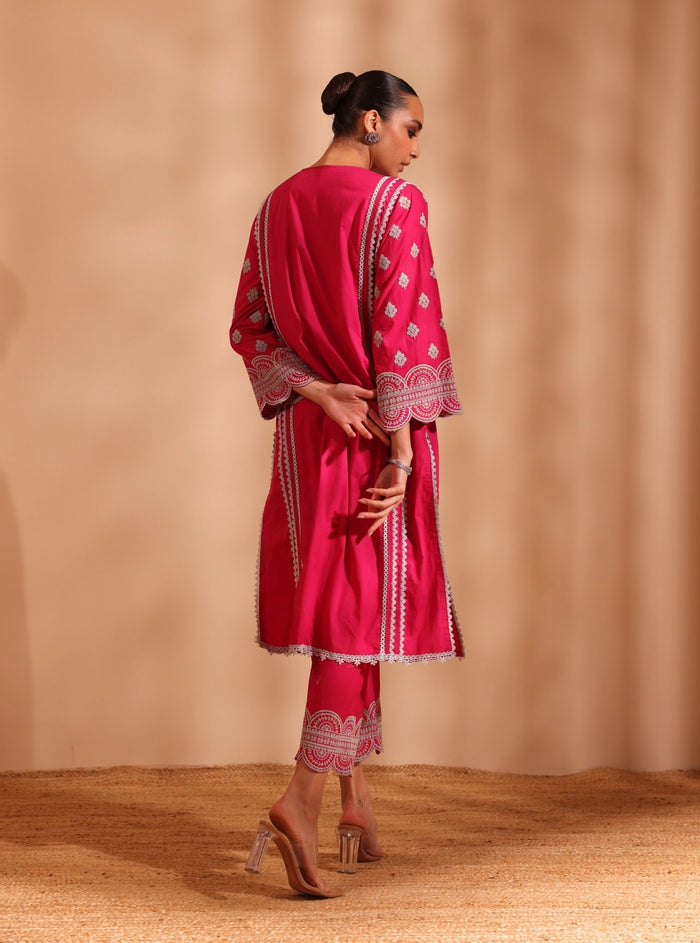 Fuschia Eira Kurta Set