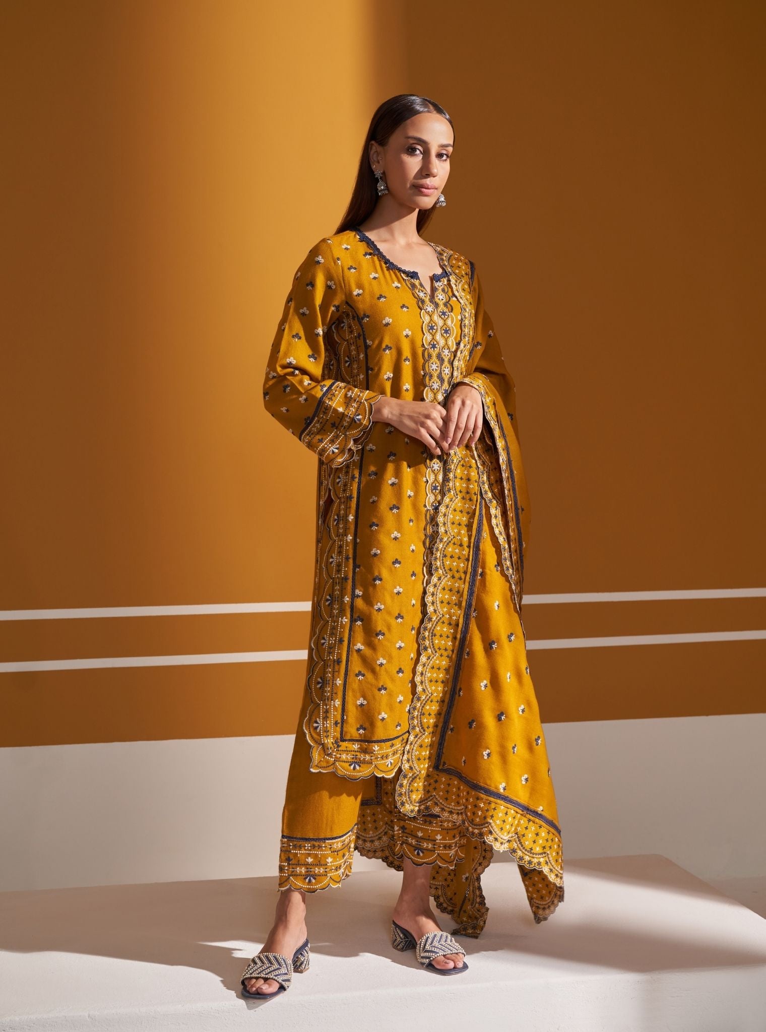 Mulmul Wool Tate Mustard Kurta With Mulmul Wool Tate Mustard Pant