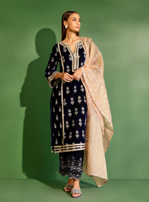 Kumani Velvet Navy Kurta Set