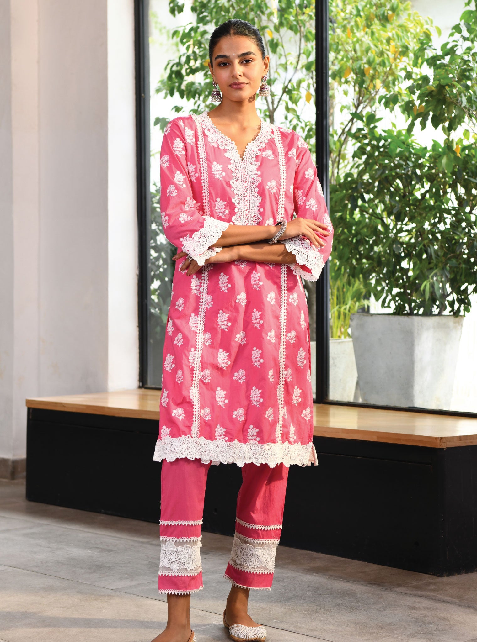 Mulmul Cotton Lisburn Fuchsia Kurta With Lisburn Fuchsia Pant