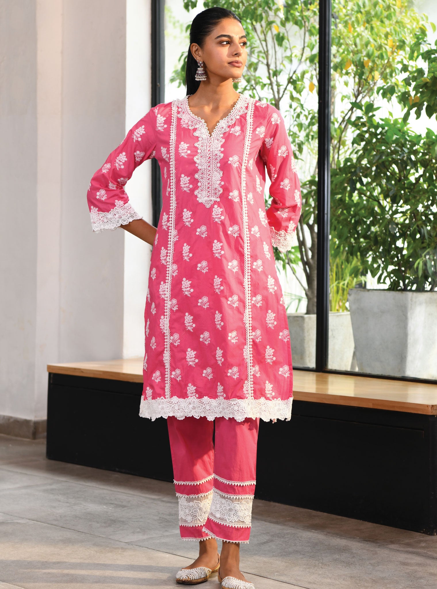 Mulmul Cotton Lisburn Fuchsia Kurta With Lisburn Fuchsia Pant