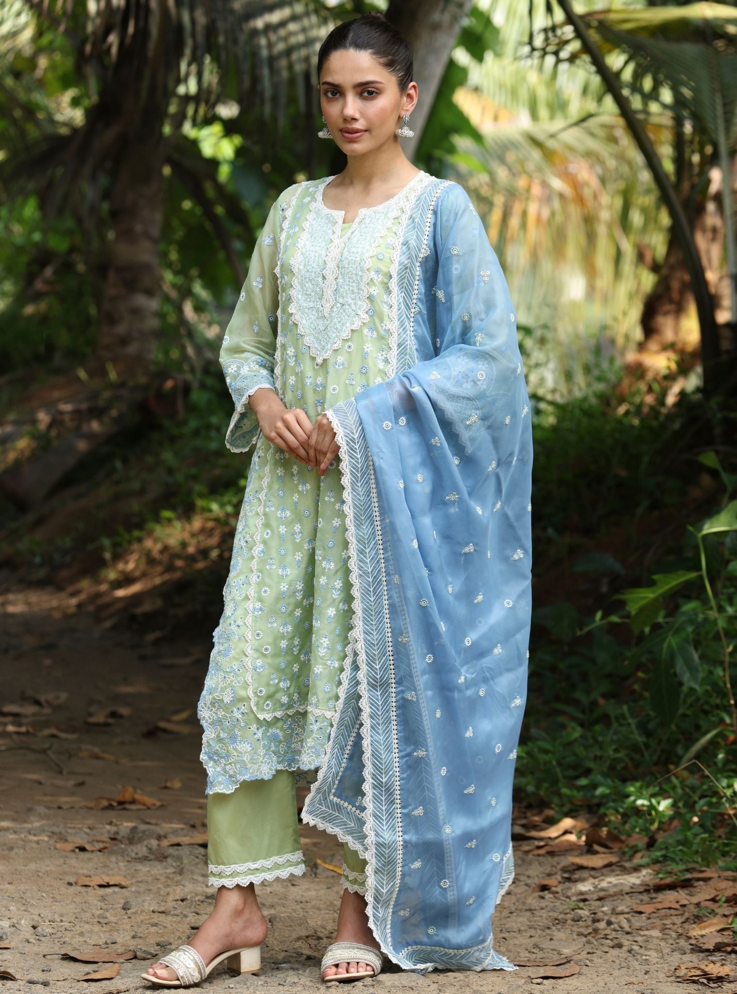 Mulmul Organza Kovalam Green Kurta With Mulmul Cotton Kovalam Green Pant