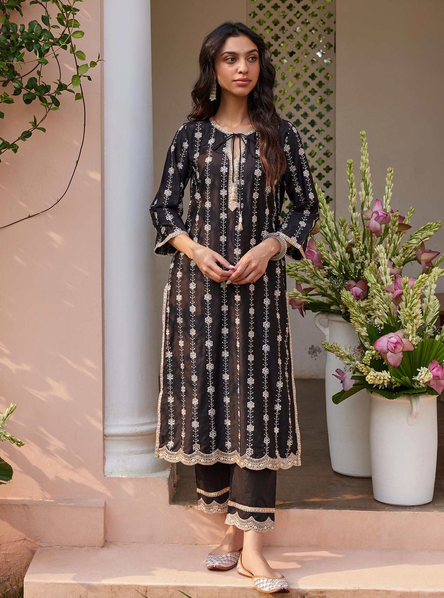 Mulmul Pima Jheel Black Kurta