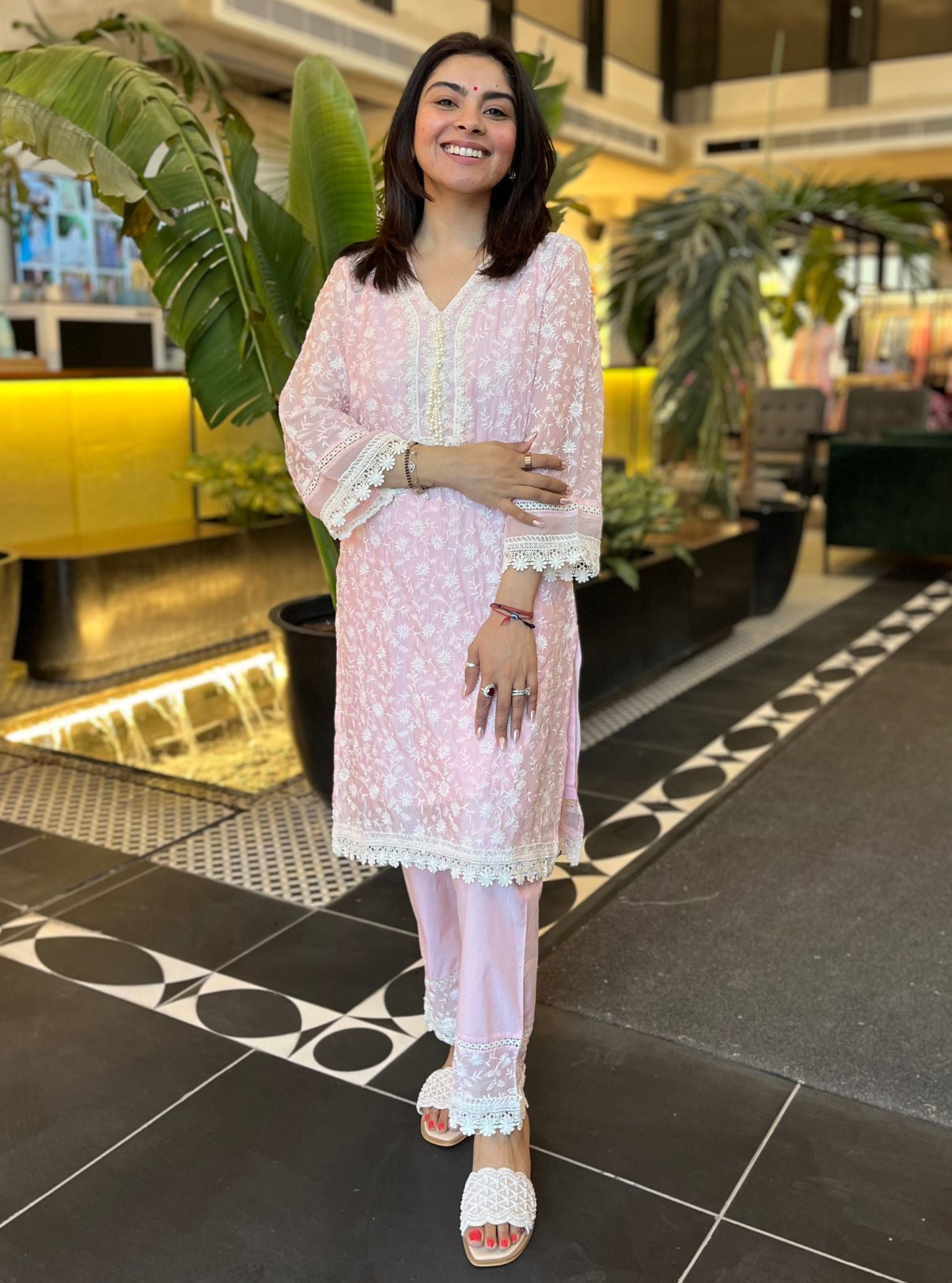 Mulmul Organza Ally Pink Kurta With Mulmul Cotton Ally Pink Pant