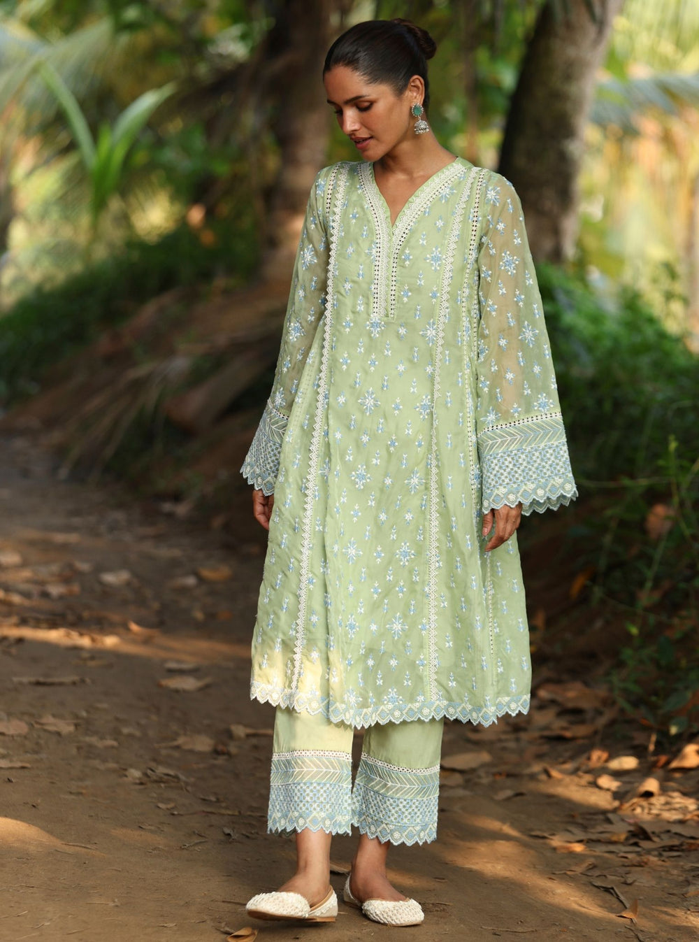 Mulmul Organza Sanae Green Dupatta