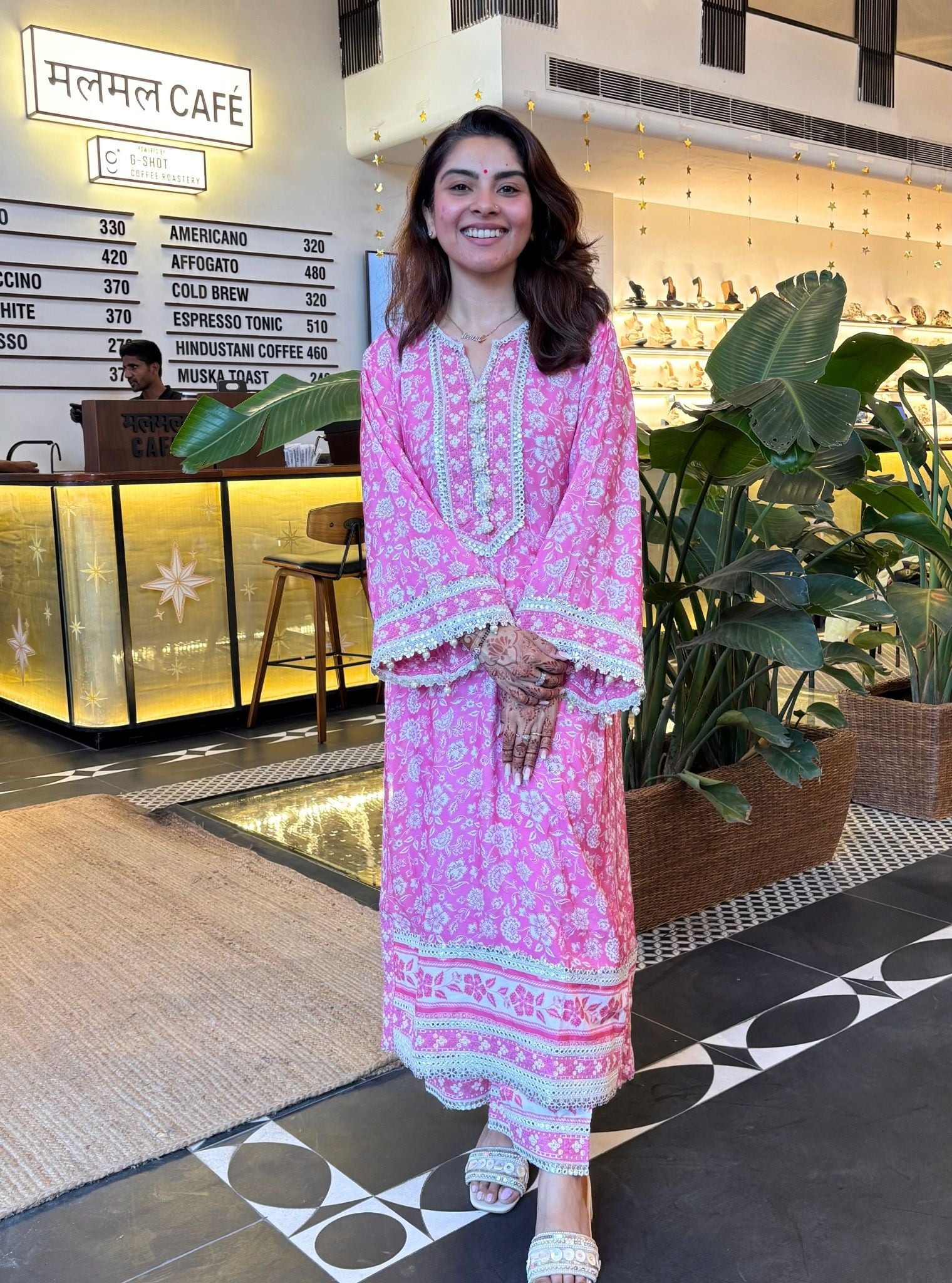 Ura Lawn Printed Pink Kurta Set