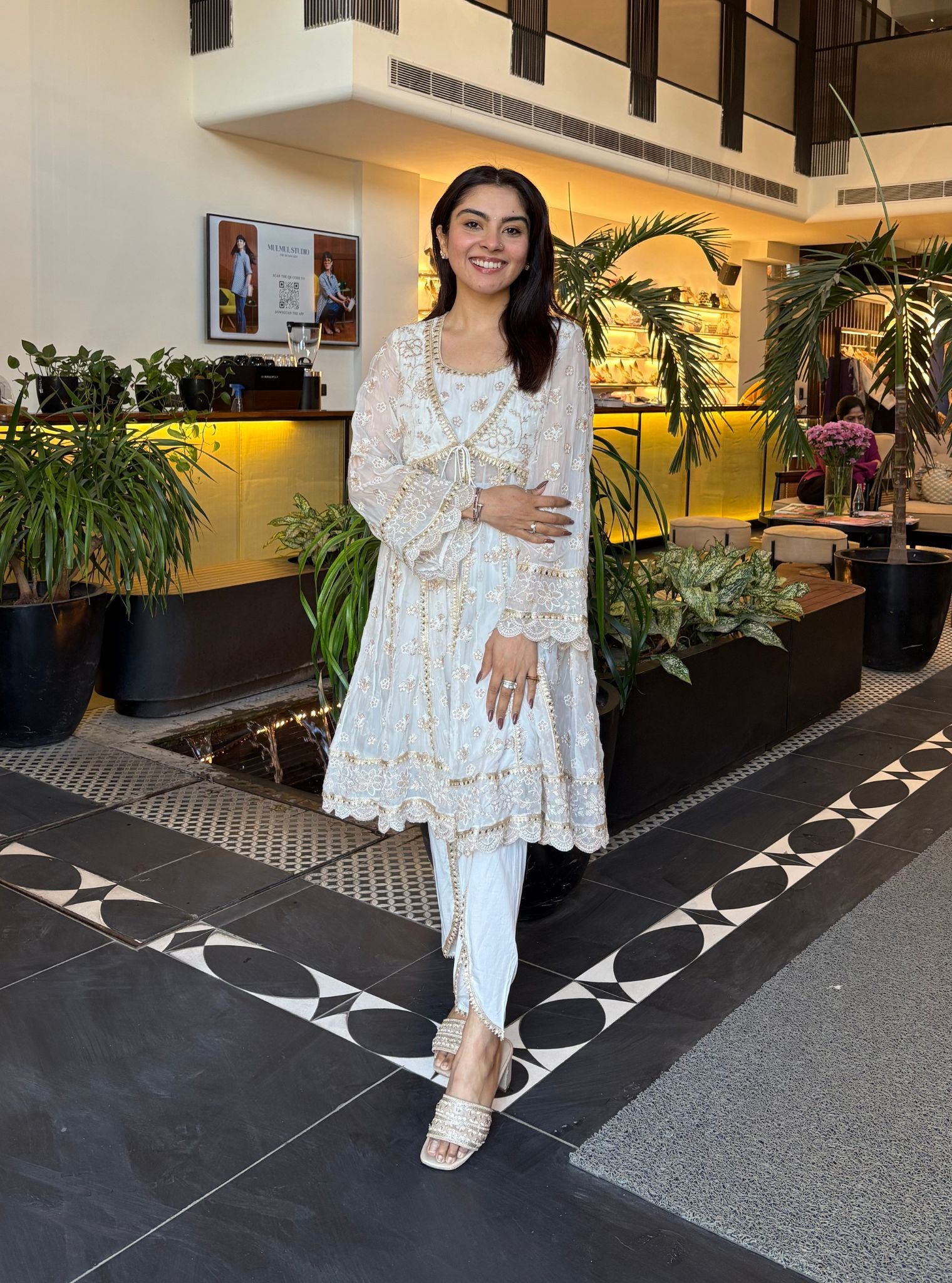 Gaatha Organza Off White Short Anarkali Kurta Set