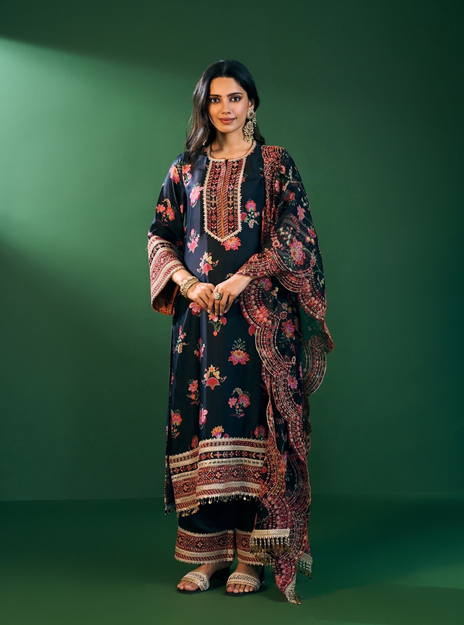 Ovia Cupro Satin Printed Black Kurta Set