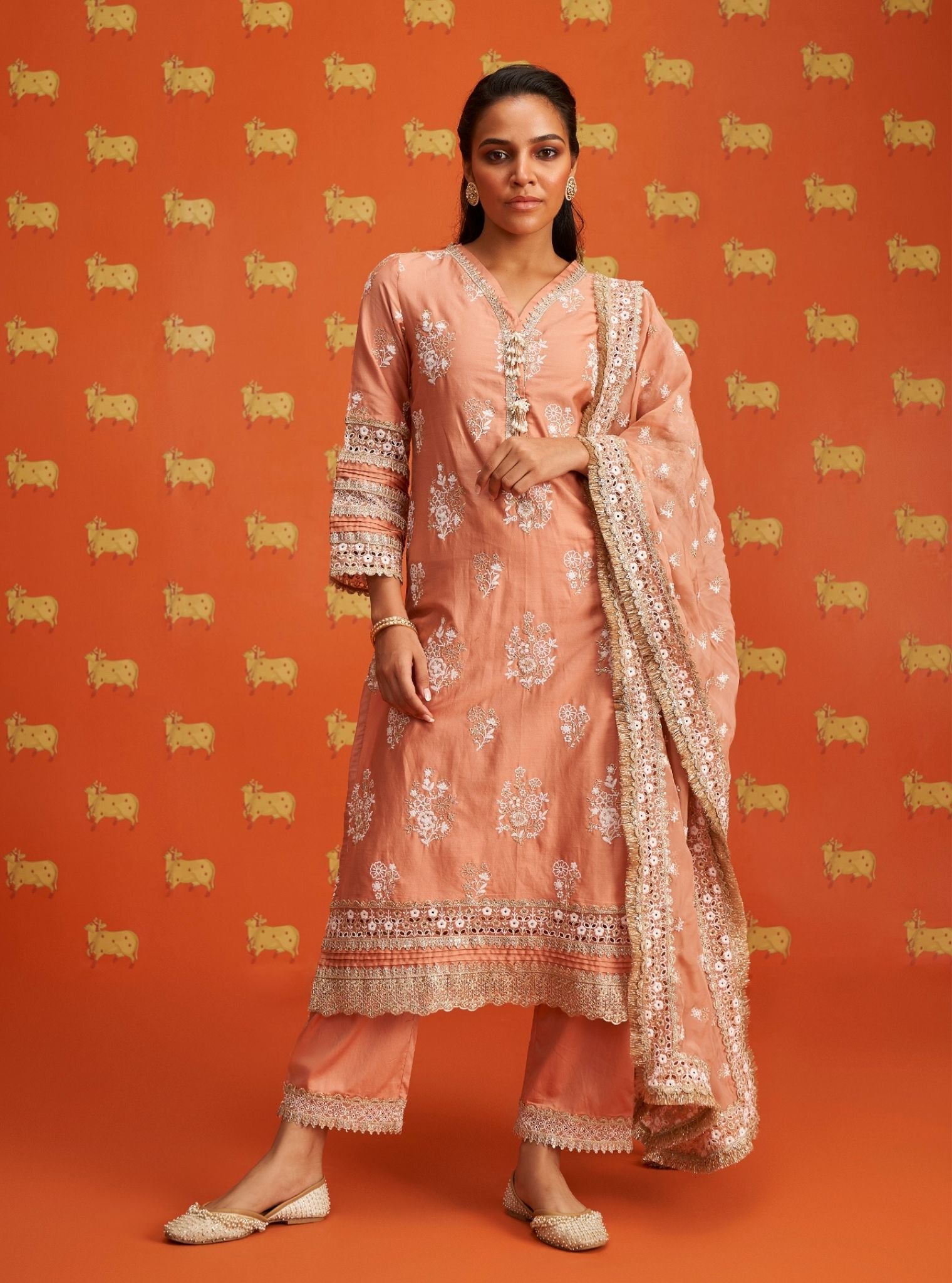 Mulmul Pima Satin Nalin Peach Kurta With Mulmul Pima Satin Nalin Peach Pant