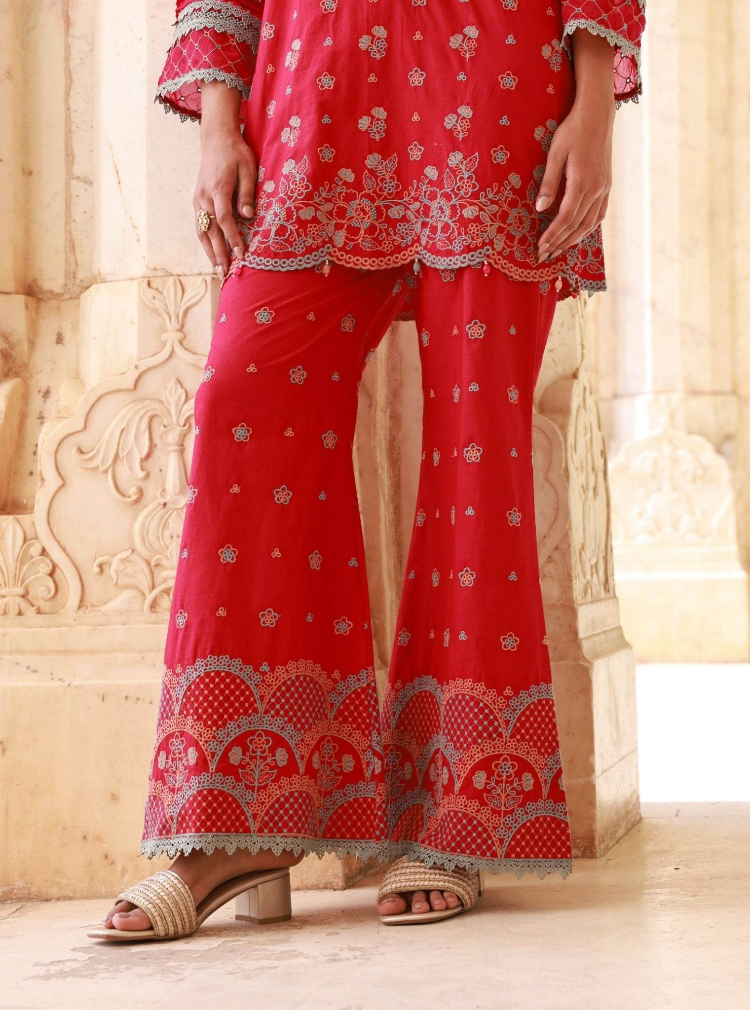 Kaveera Fuschia Kurta Set