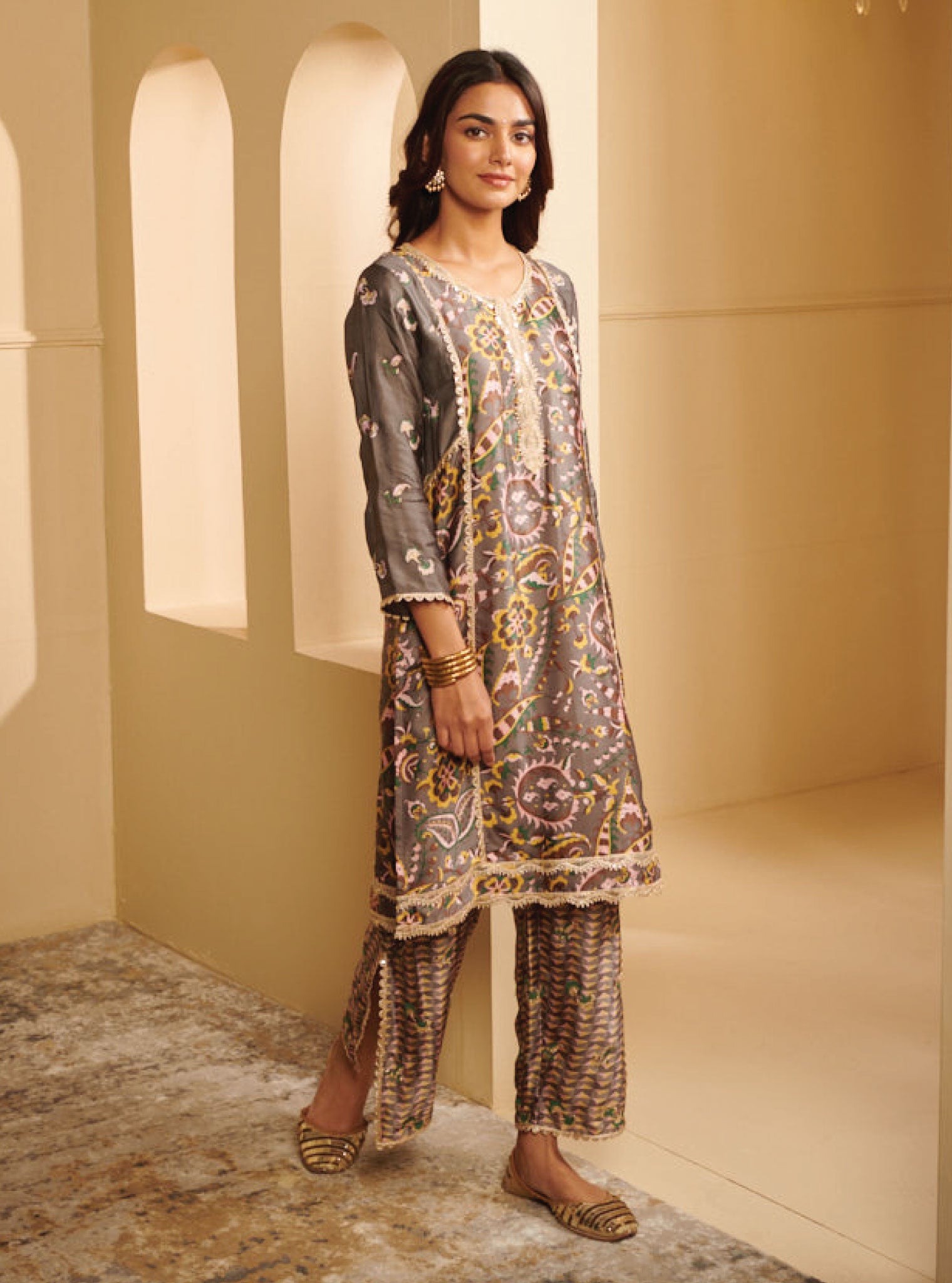 Mulmul Cupro Kenna Grey Kurta