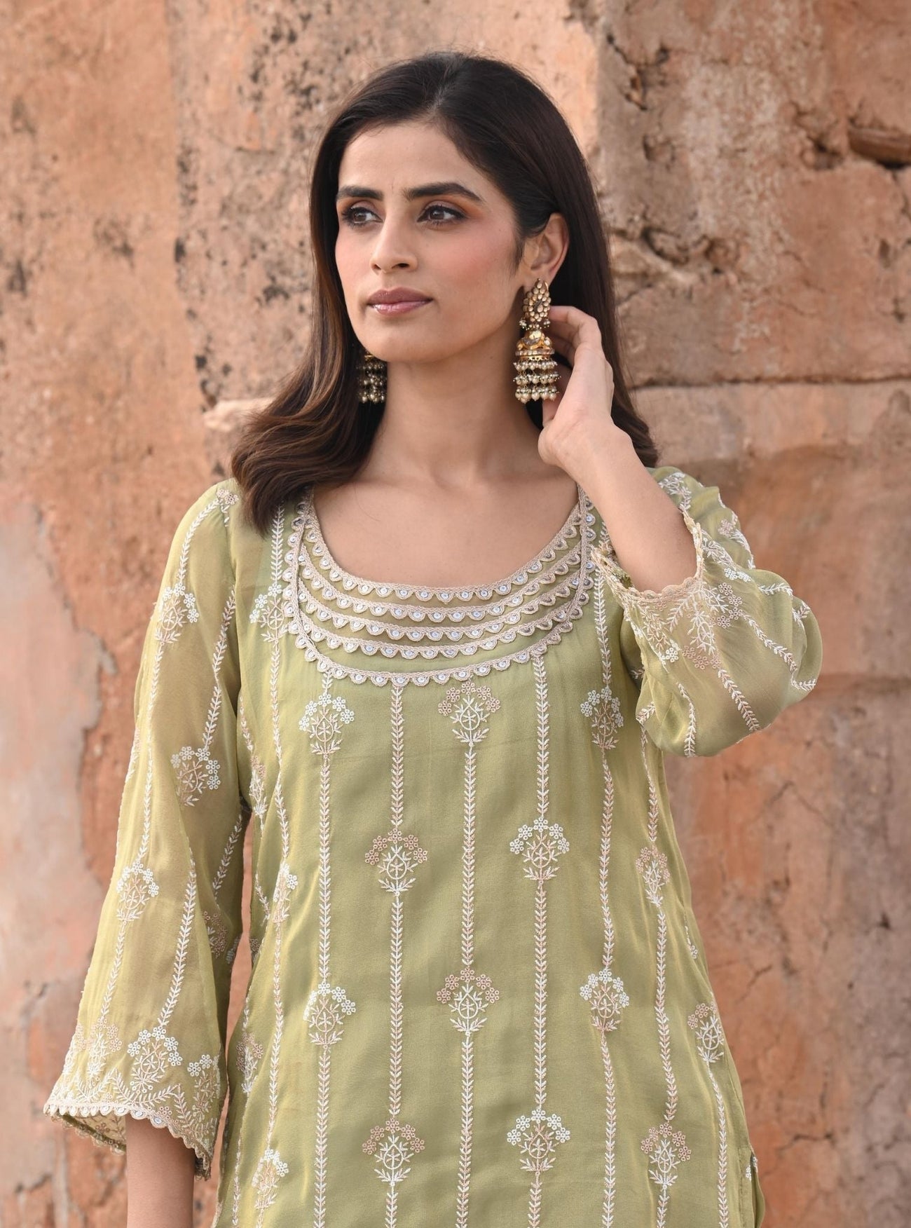 Mulmul Organza Blanca Green Dupatta
