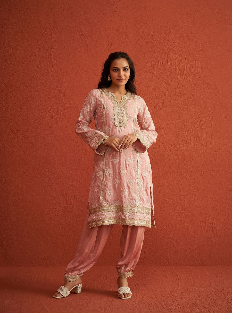 Gerua Banarsi Pink Kurta Set