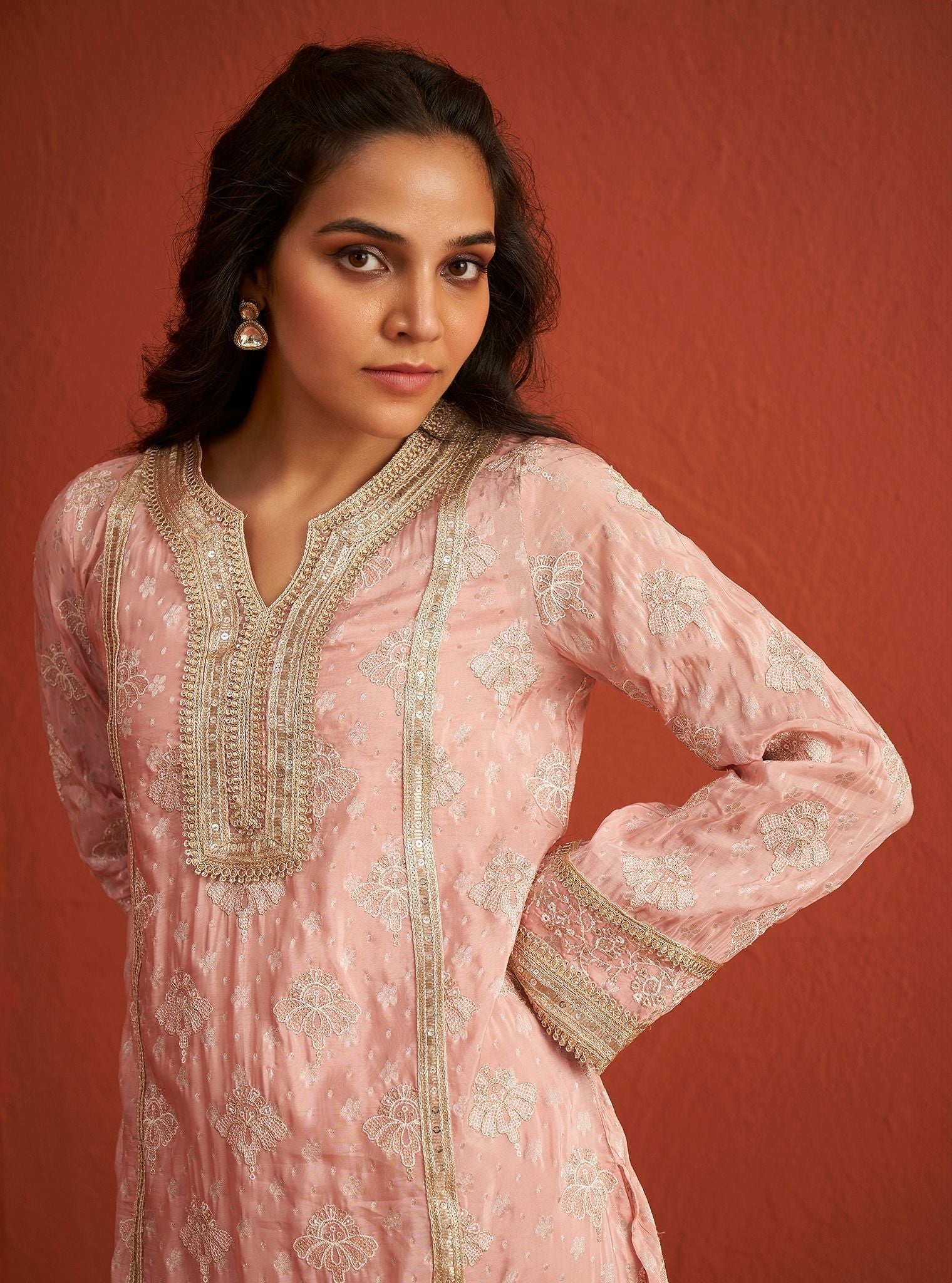 Mulmul Banarsi Faye Pink Kurta With Mulmul Cupro Satin Faye Pink Pant