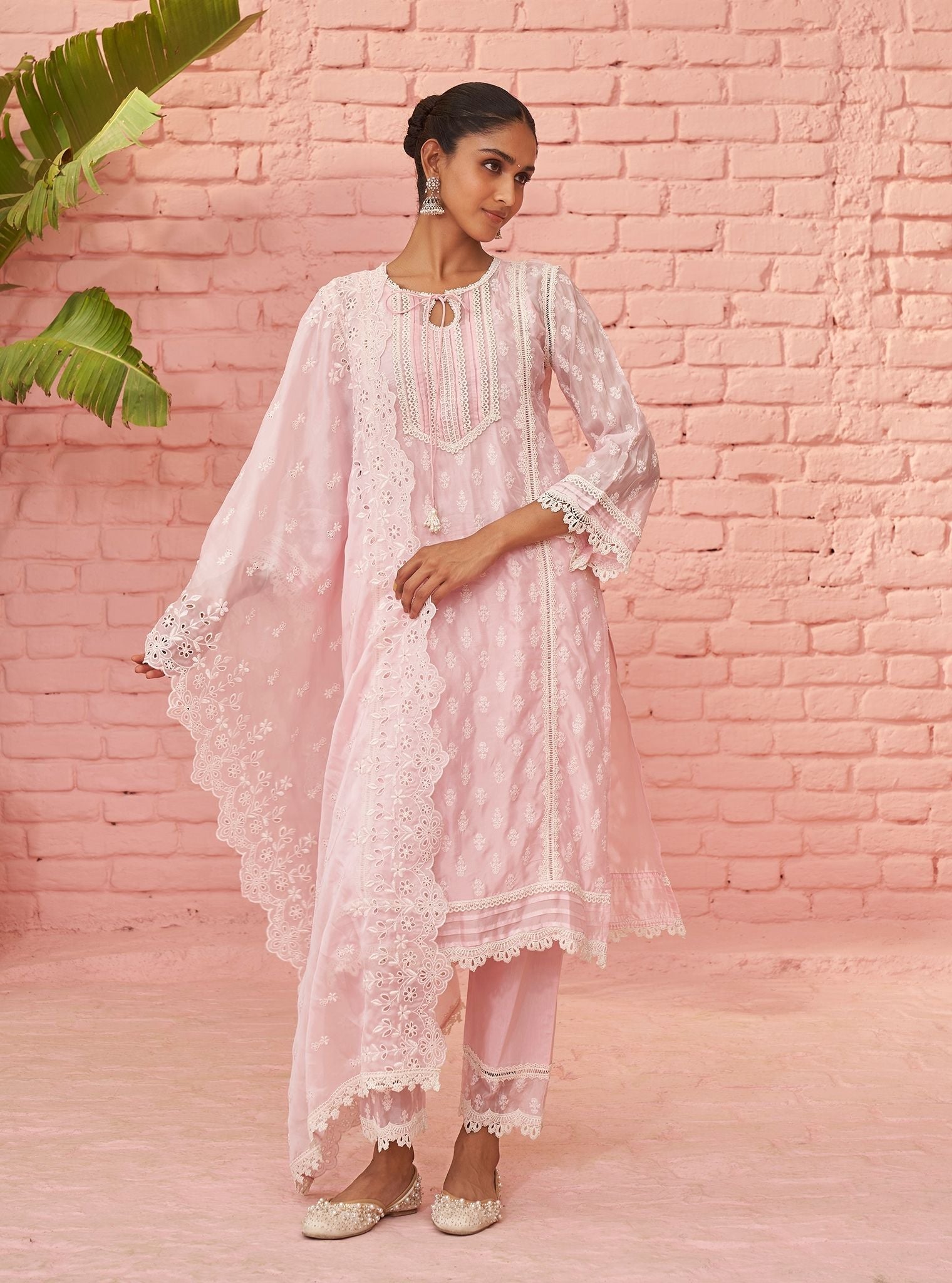 Mulmul Organza Aarina Pink Kurta With Mulmul Cotton Aarina Pink Pant