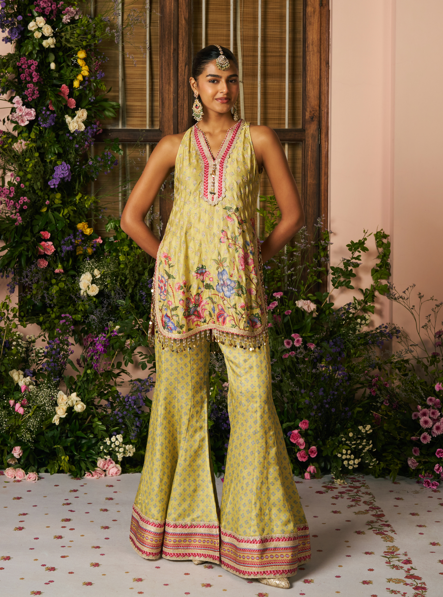 Chakori Linen Satin Lime Printed Kurta Set