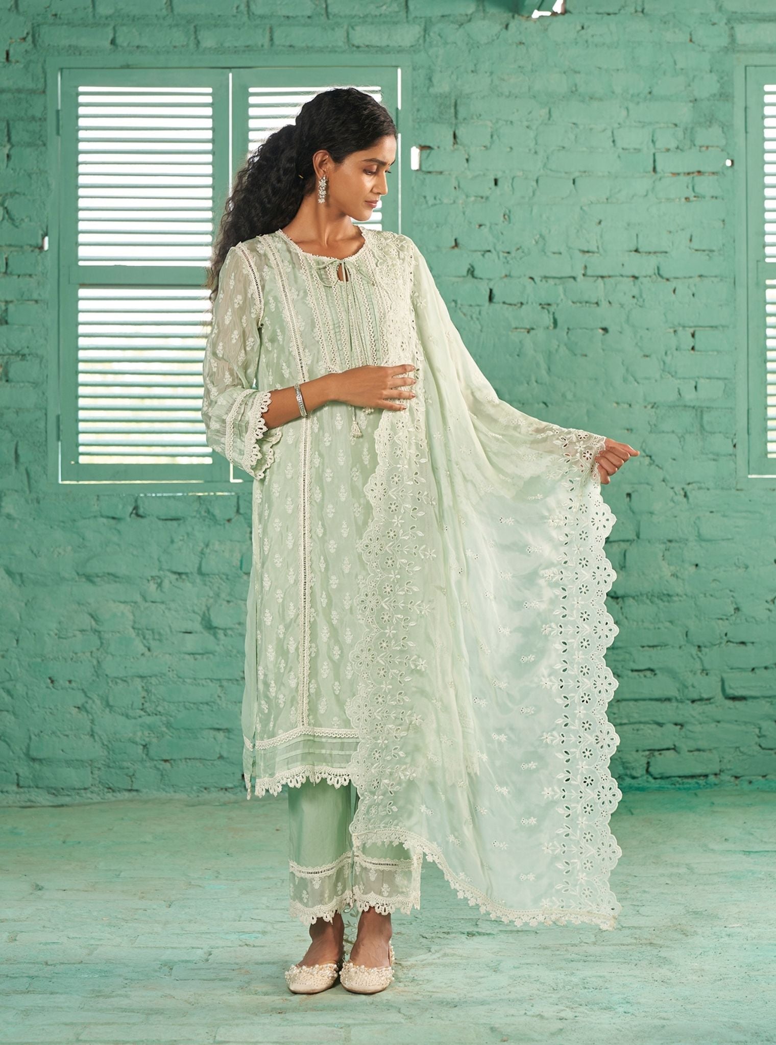 Mulmul Organza Aarina Mint Green Kurta With Mulmul Cotton Aarina Mint Green Pant