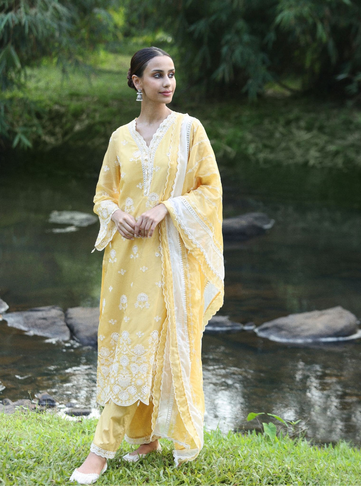 Mulmul Tapi Yellow Dupatta main image 0