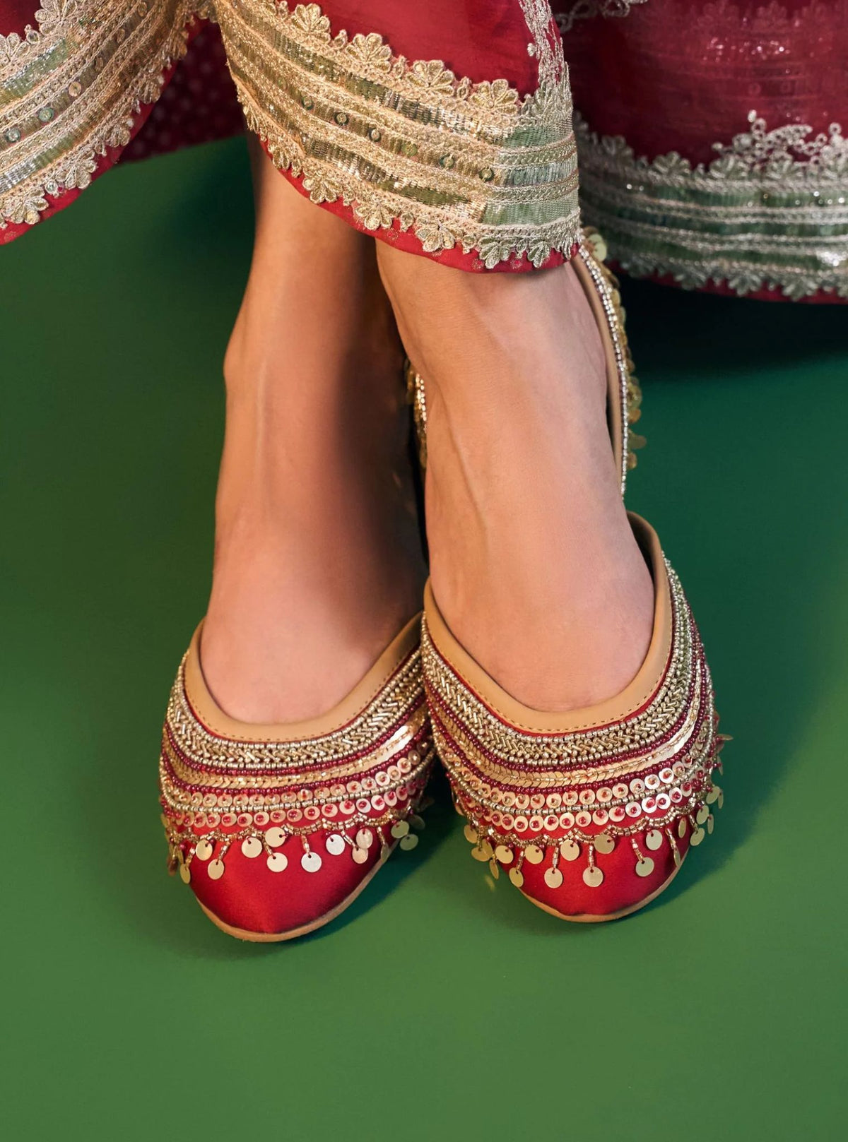 Jasmine Red Vegan Jutti