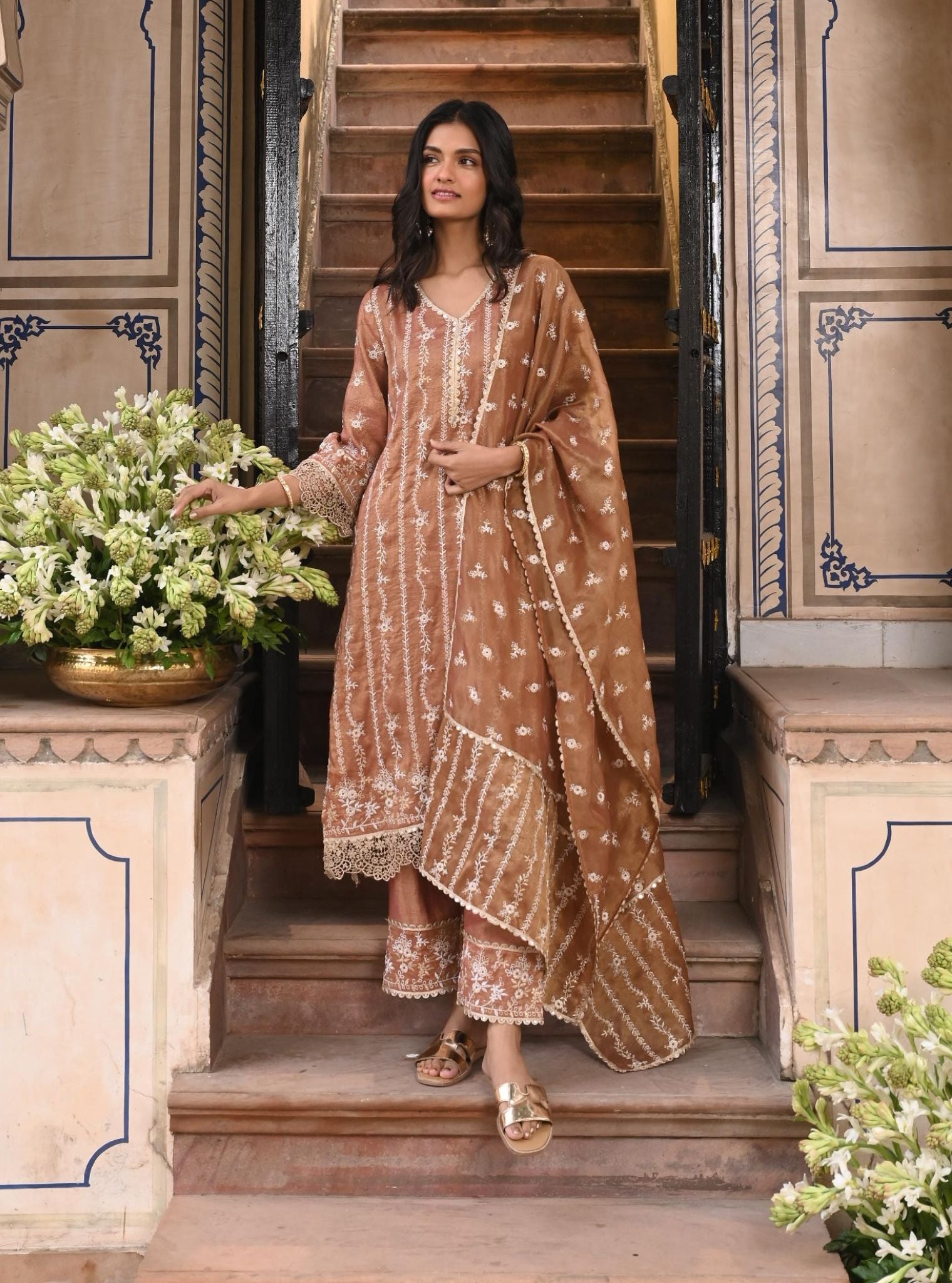 Mulmul Luxe Tissue Satin Chaleya Old Rose Kurta with Mulmul Tissue Satin Chaleya Old Rose Pant