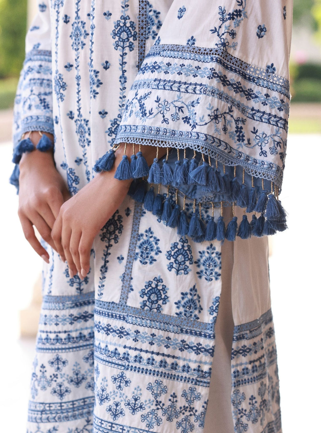 Mulmul Supima Cotton Lomeya White Fuschia Teal Blue Dupatta