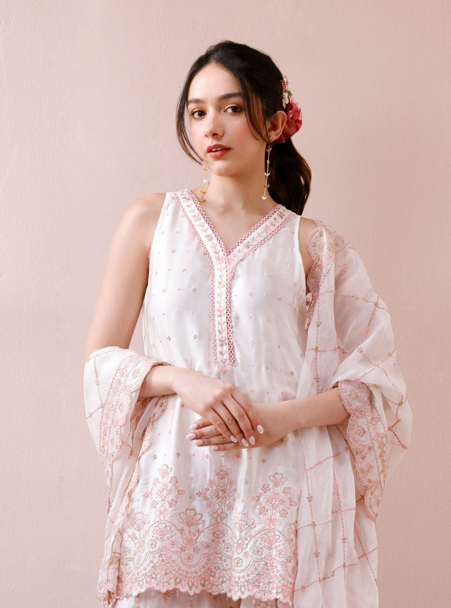 Novie Cupro Satin Off-White Kurta Set