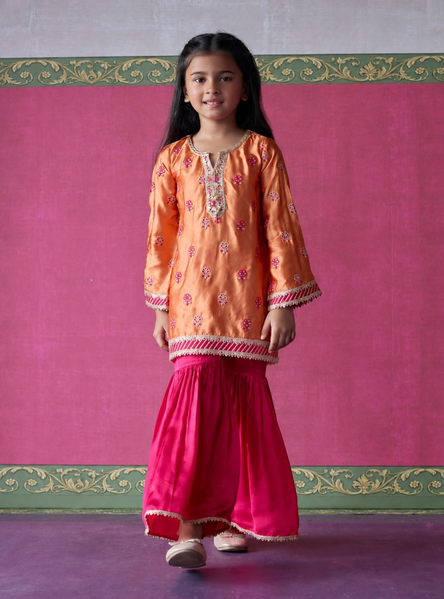 Tavi Cupro satin Orange Kurta set