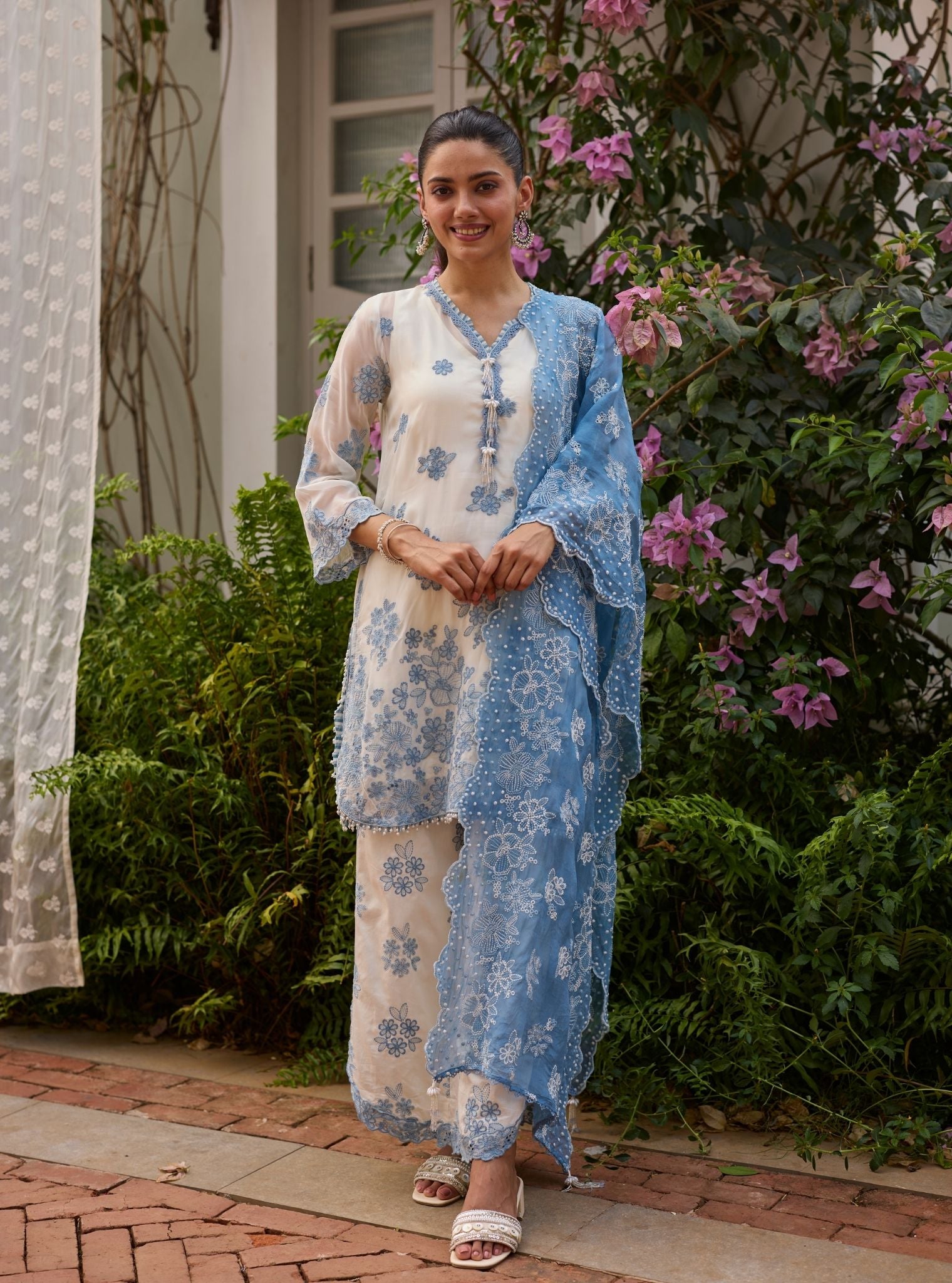 Lalo Organza Off White Kurta Set