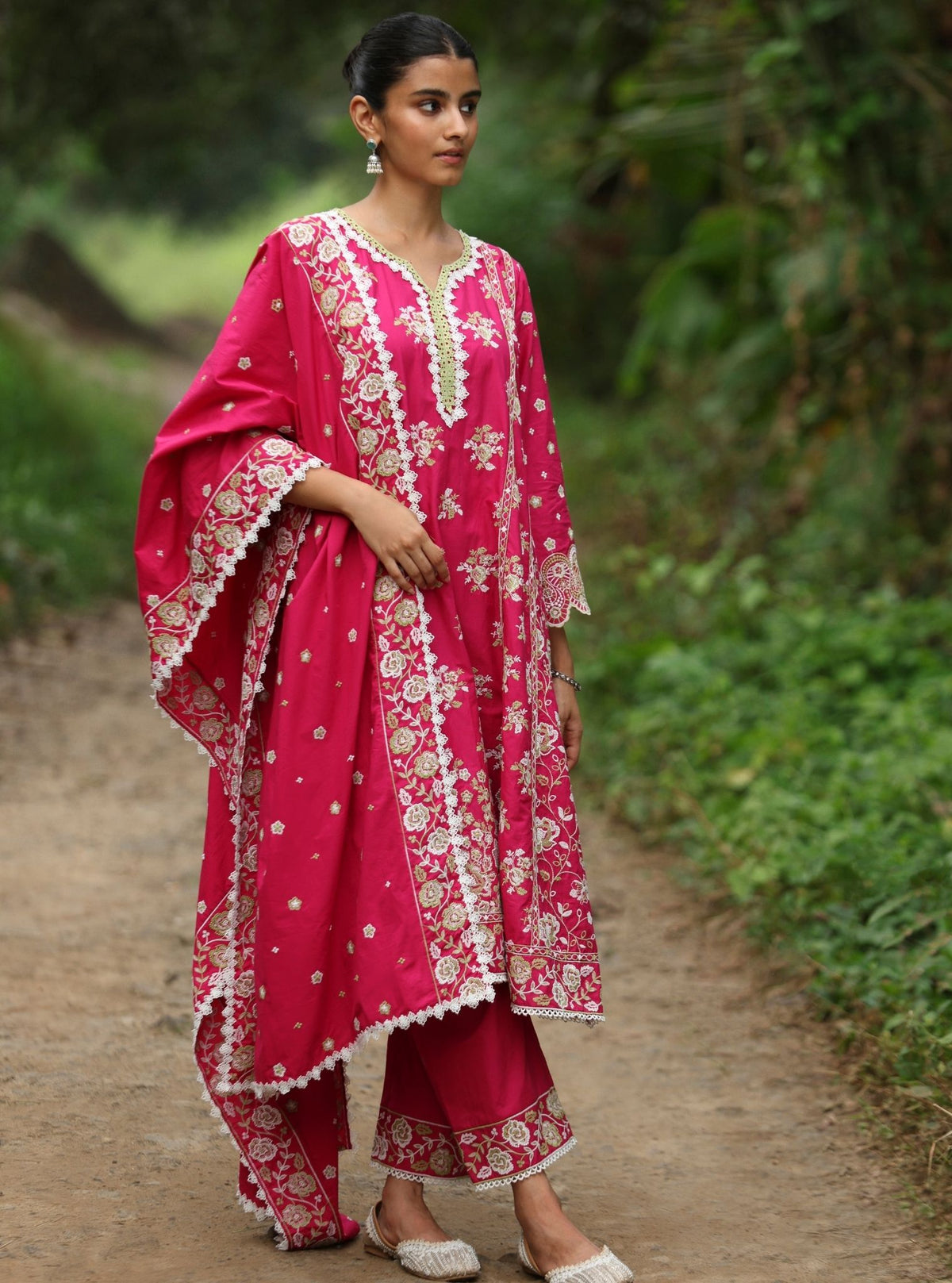 Mulmul Organza Printed Aaira Black Dupatta